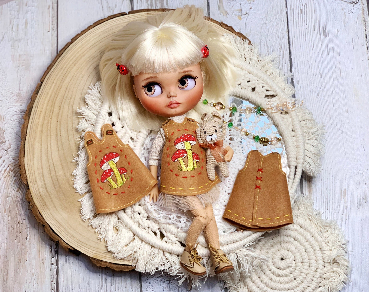 Blythe doll dress. Doll dress with embroidery. Vintage-style petticoat. Beige outfit with mushroom embroidery.