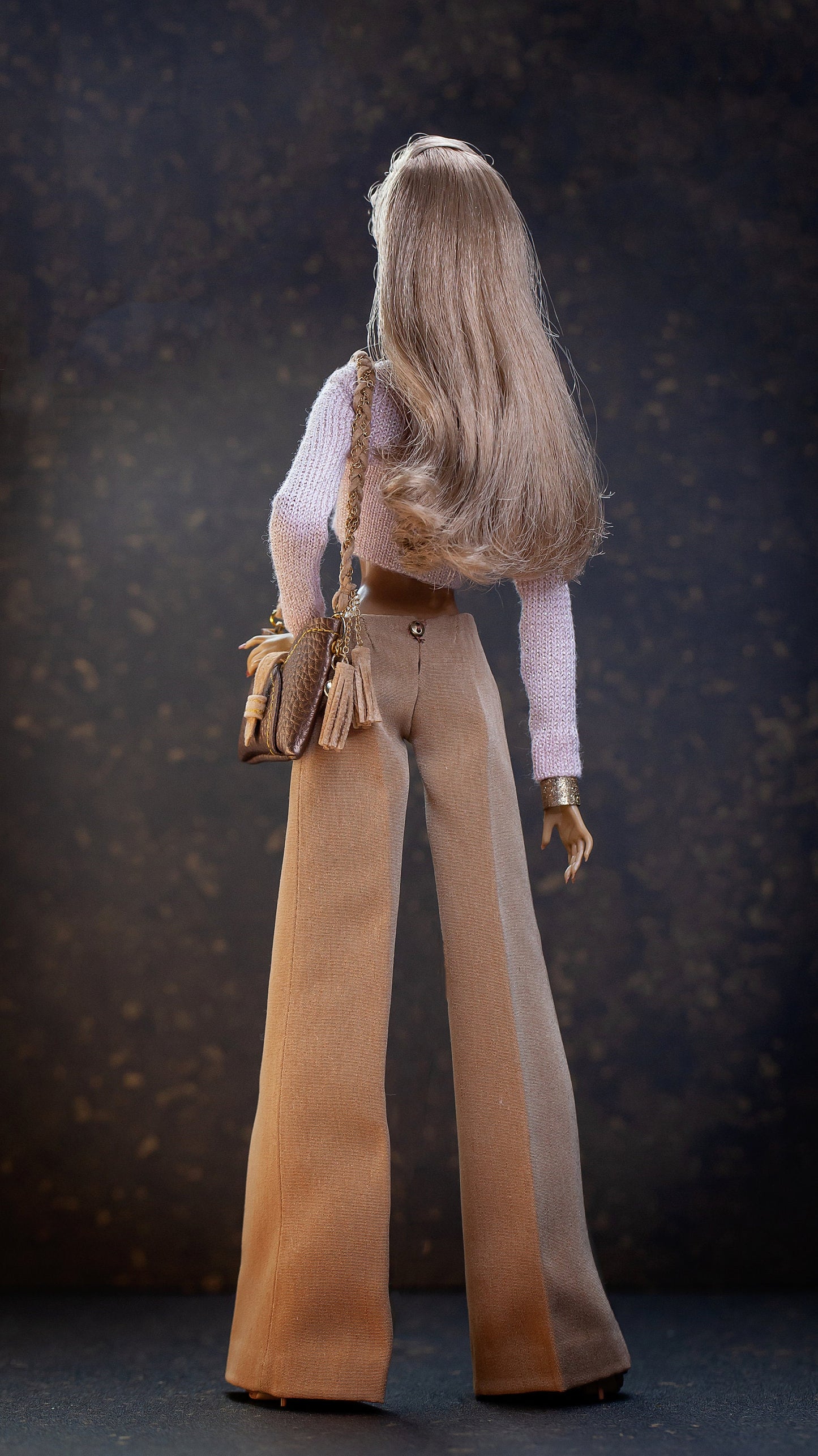 PDF Digital Pattern low waist trousers for BBMTM & Integrity toys dolls. VIDEO tutorial.