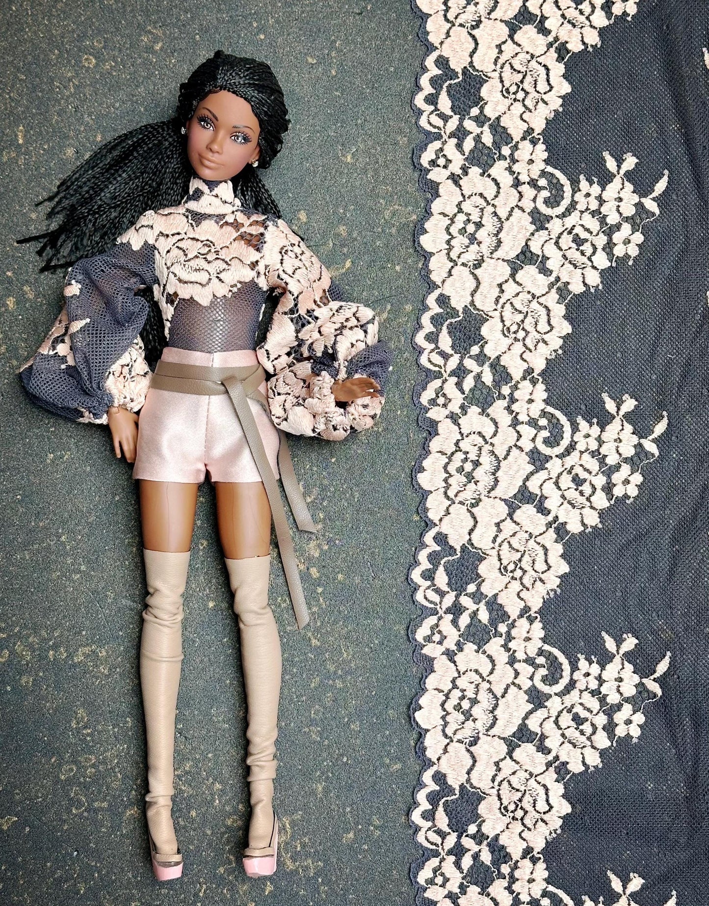 PDF Digital Pattern balloon sleeve body for Fashion Royalty Nu Face BB MTM doll. With video tutorial.
