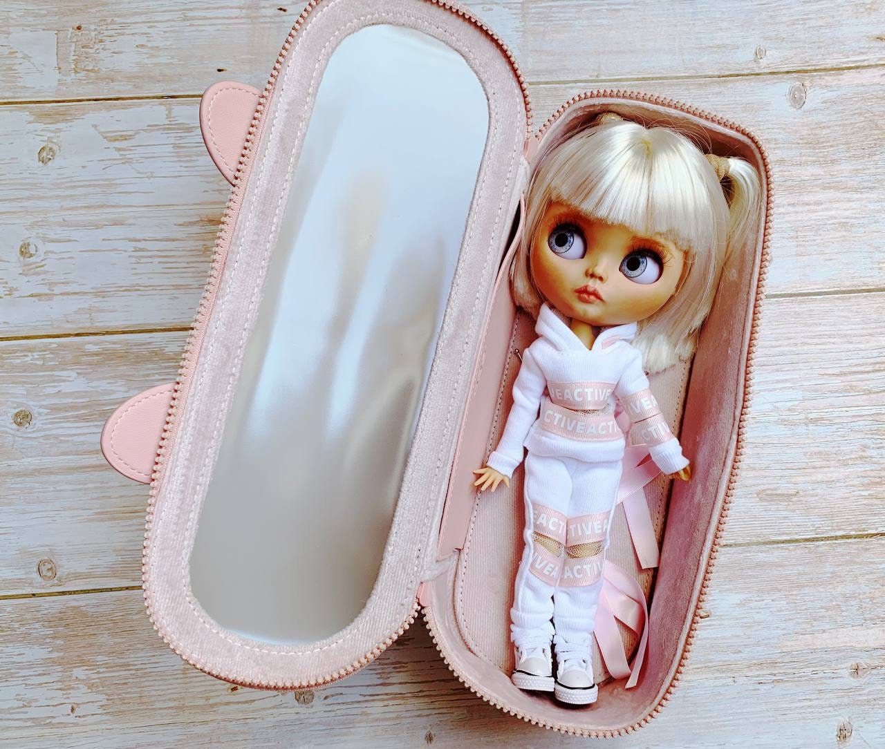 Blythe Outfit: Hooded Sweatshirt, Sweatpants, and Jogging Suit. Doll Clothes for 1/6 Dolls