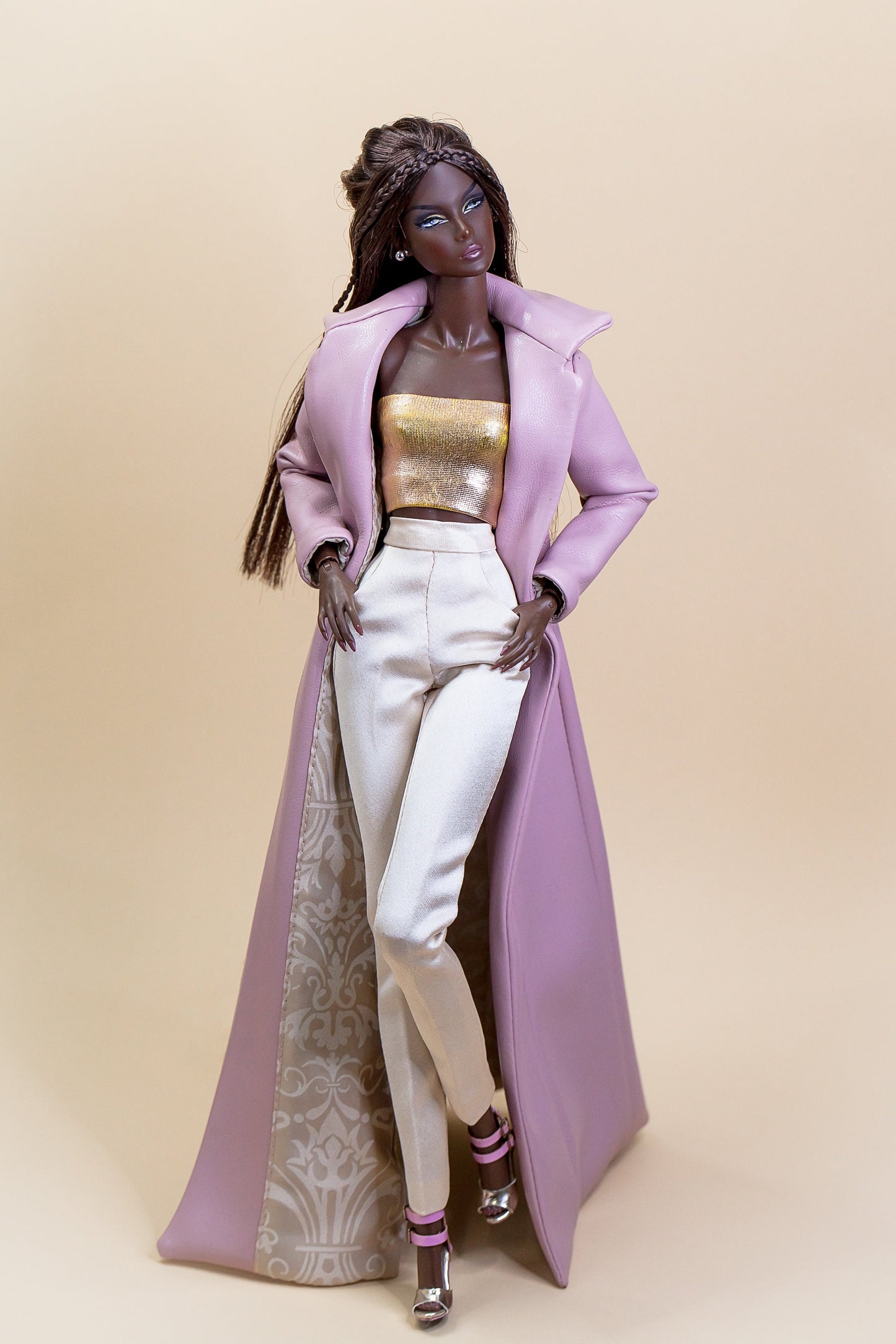 PDF Digital Pattern long coat for Fashion Royalty Nu Face doll Integrity toys. YouTube VIDEO tutorial.