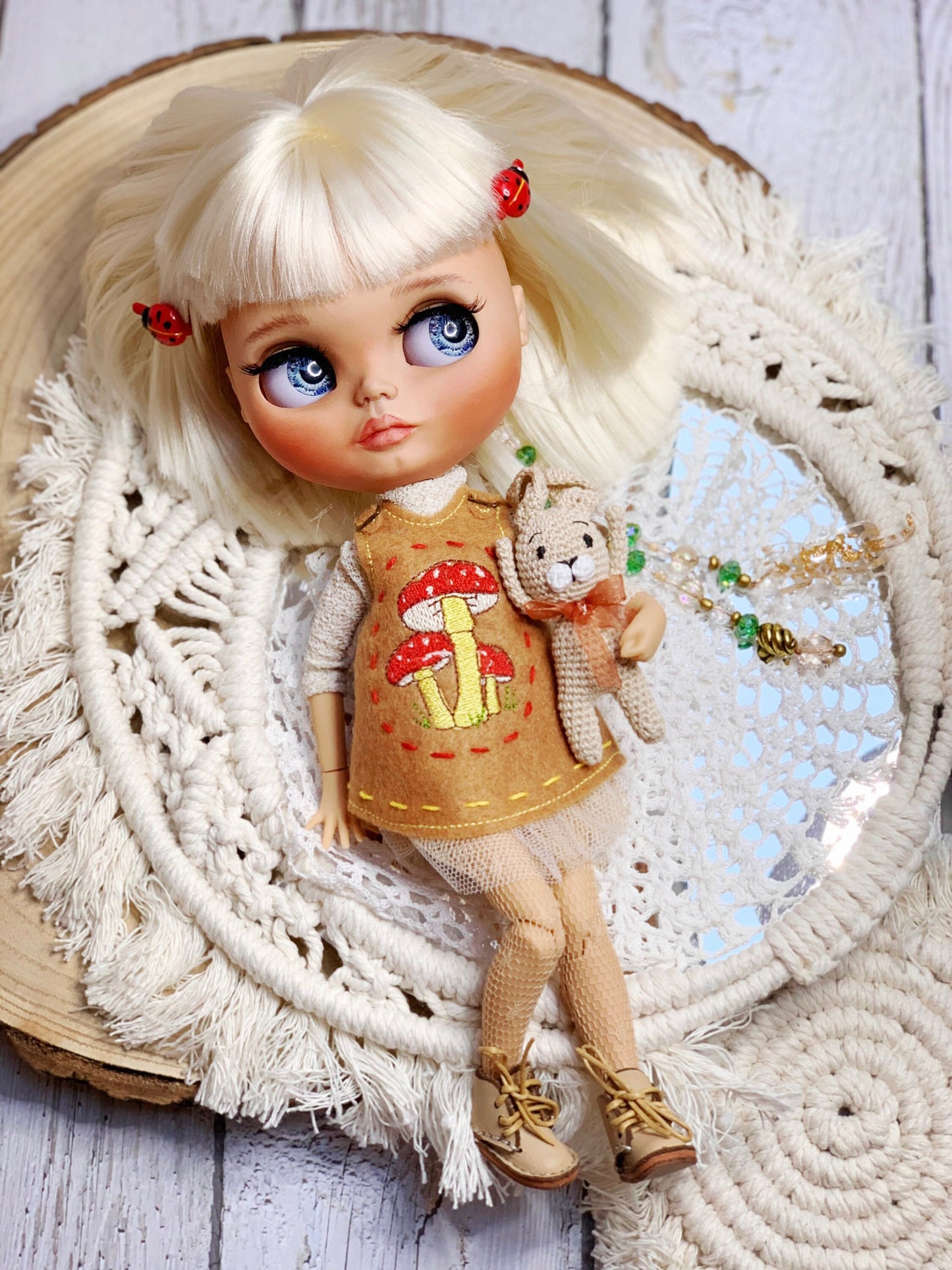 Blythe doll dress. Doll dress with embroidery. Vintage-style petticoat. Beige outfit with mushroom embroidery.