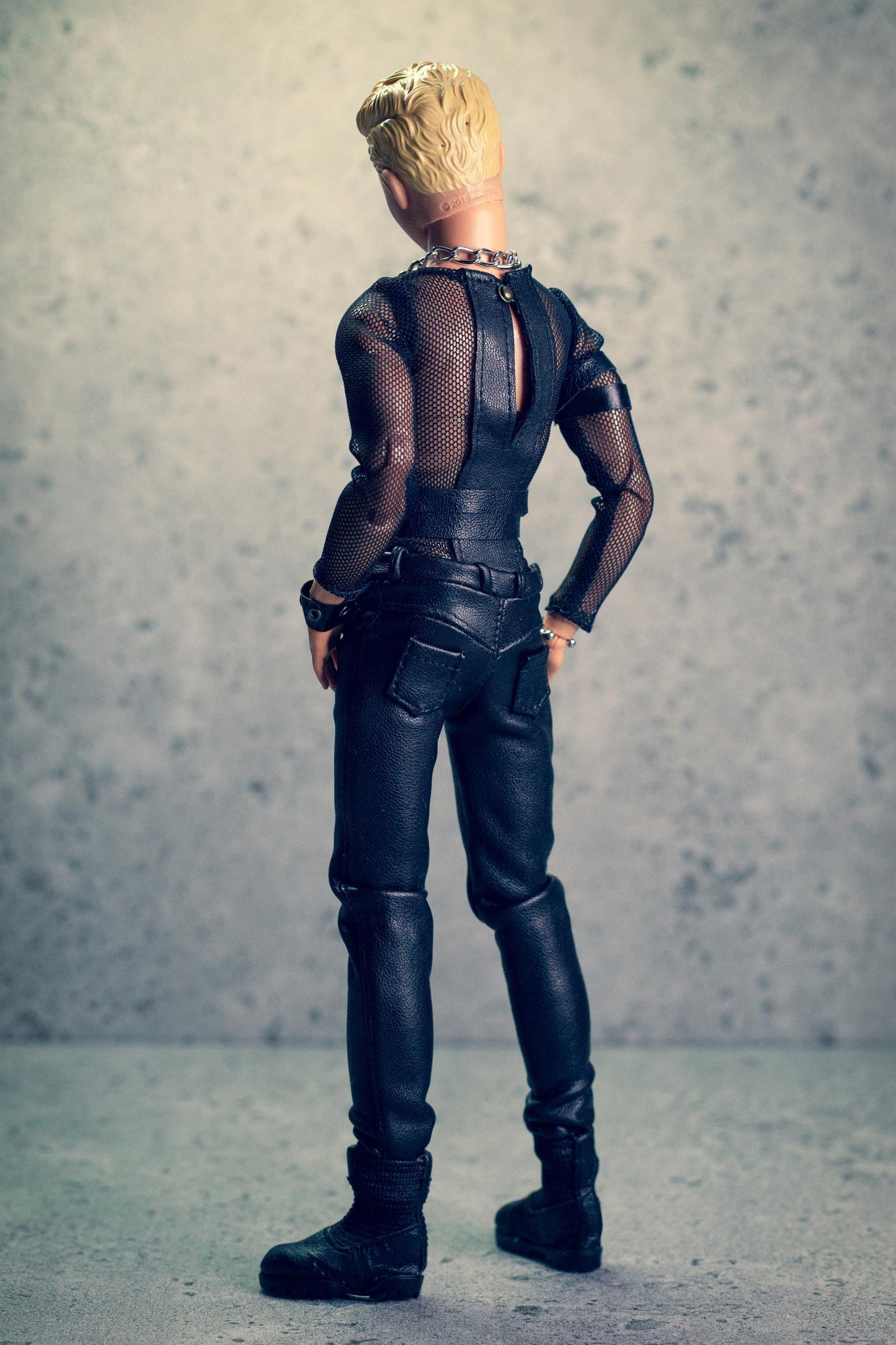 PDF Digital Pattern longsleeve shirt for 1:6 12" male MTM fashion doll. Video tutorial.