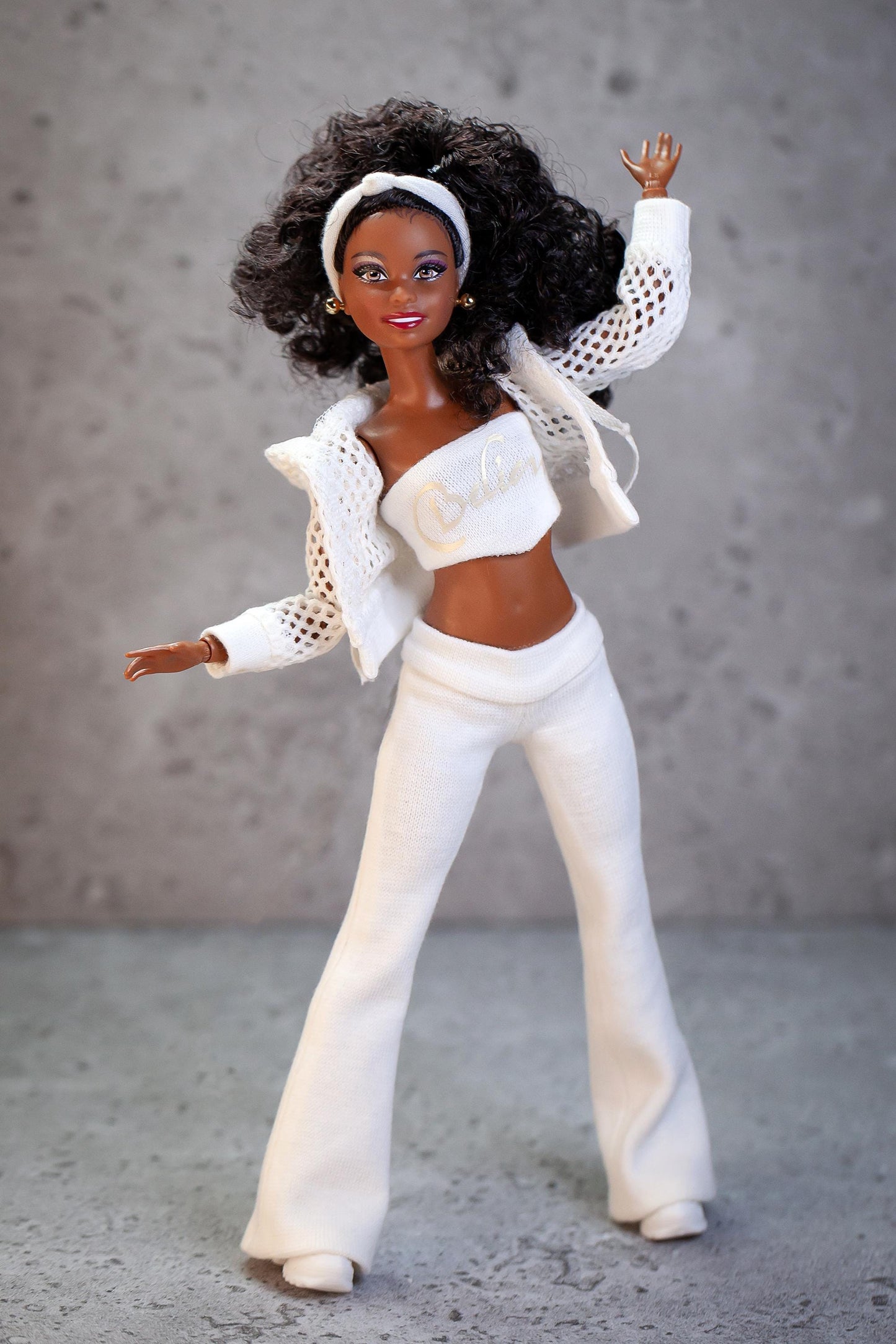 PDF Digital Pattern jogging suit, sweatshirt, trousers for BB Petite (little) dolls. Video tutorial.