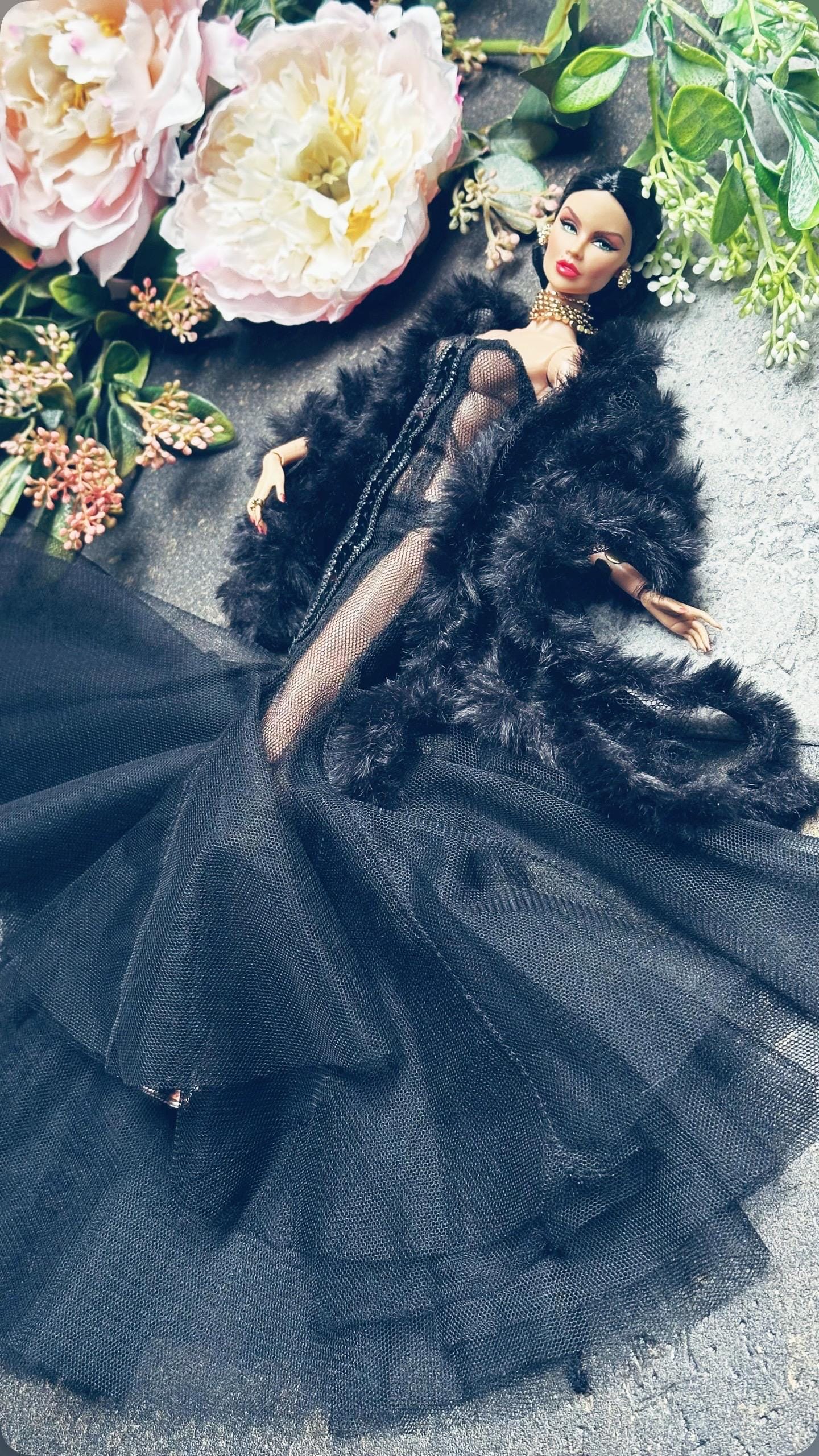 PDF Digital Pattern fishtail dress for Fashion Royalty Nu Face doll Integrity toys. VIDEO tutorial.