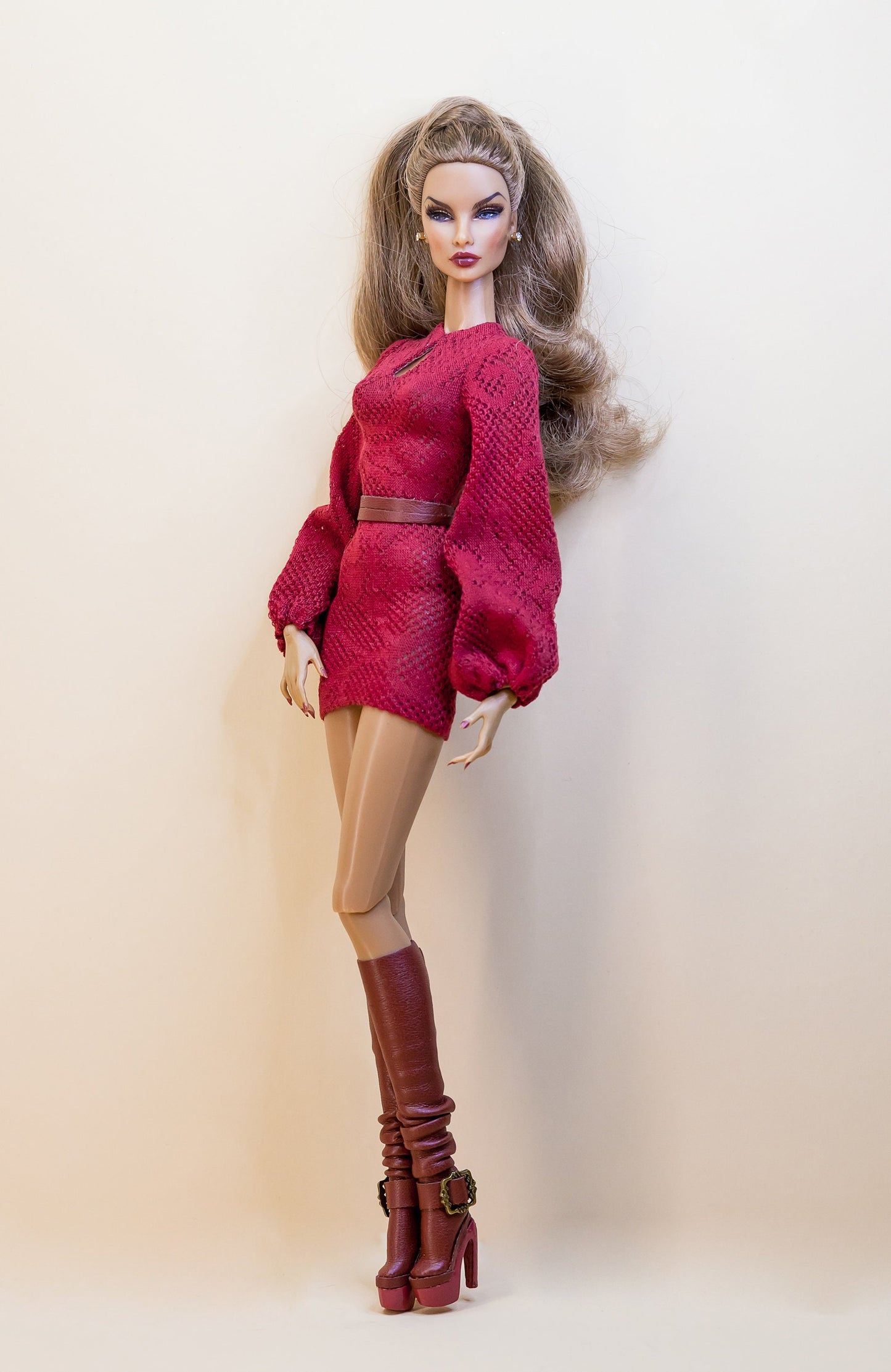 PDF Digital Pattern dress with long sleeves for Fashion Royalty Nu Face Poppy Parker dolls Integrity toys. VIDEO tutorial.