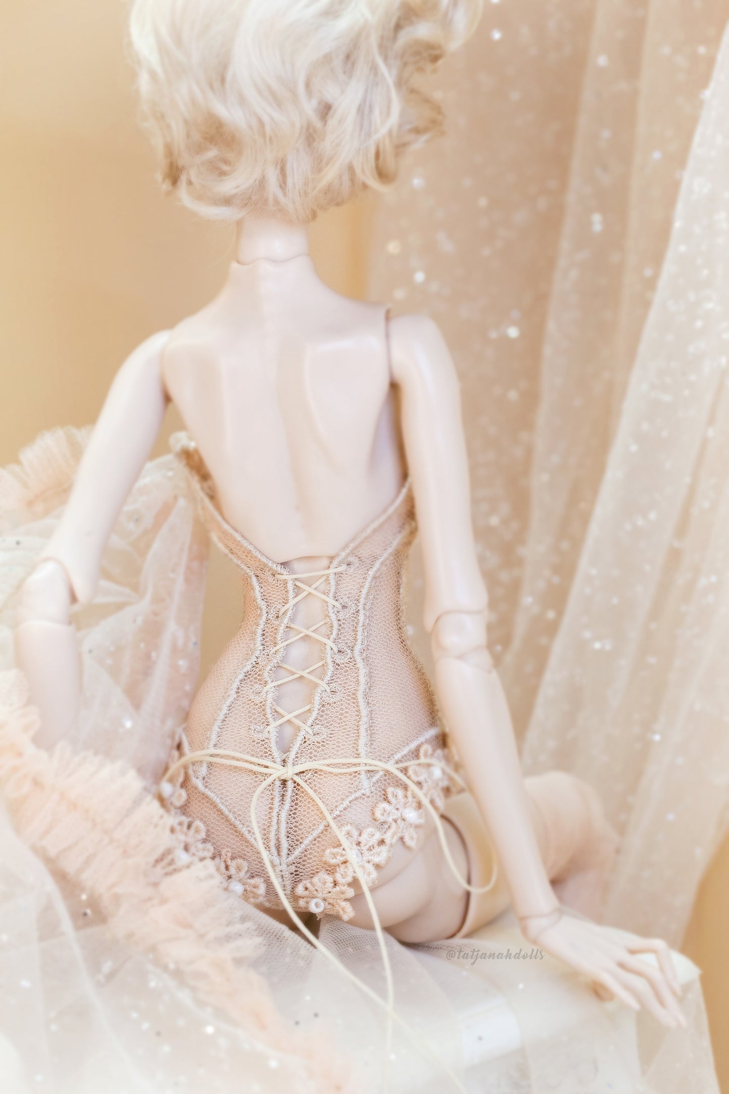 Edle Dessous für Popovy Sisters & Recast Puppen. Body Lingerie Corsage mit Strümpfen und Morgenmantel