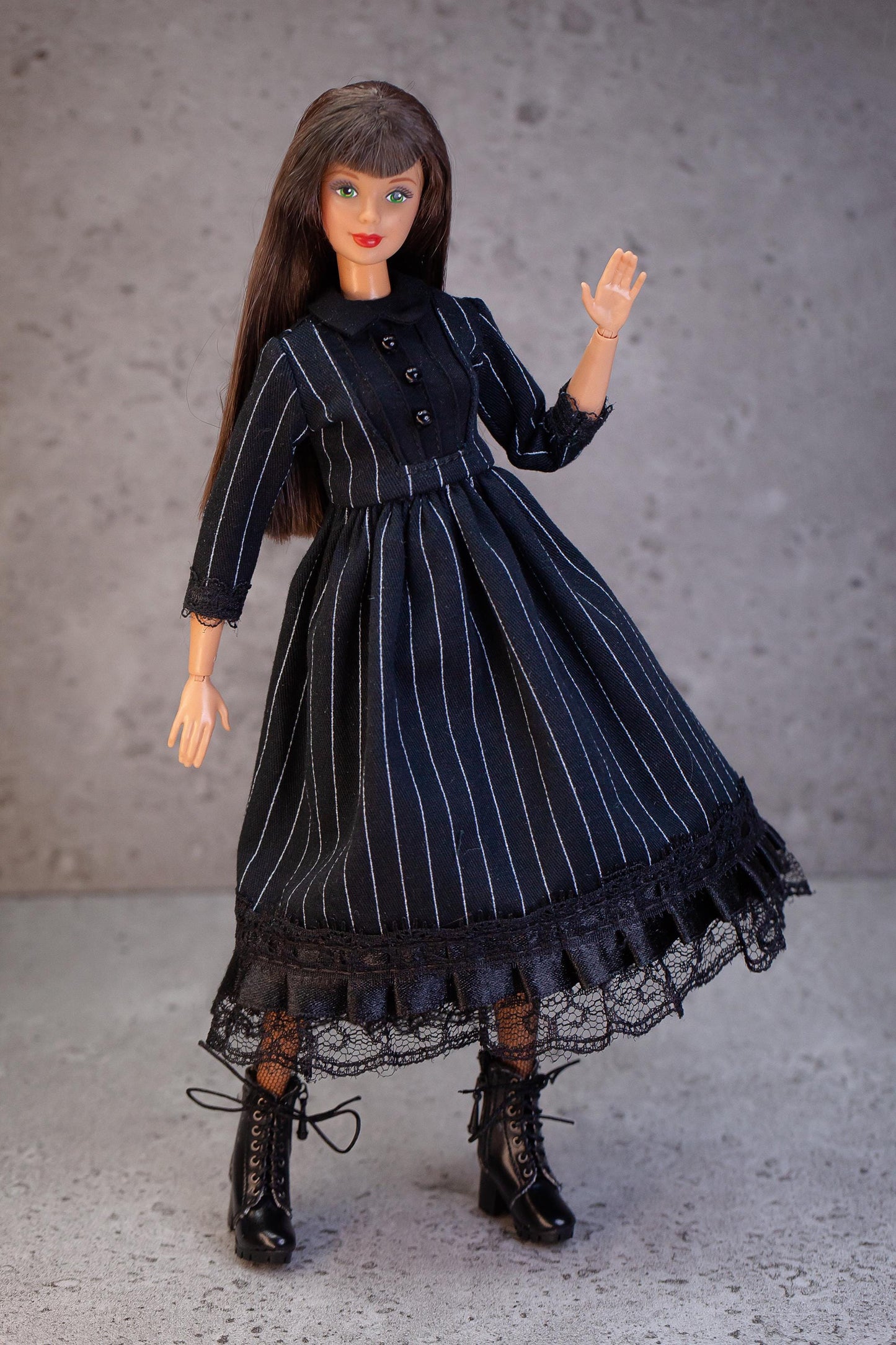 PDF Digital Pattern victorian dress for BB and Blythe dolls. Tik Tok Youtube VIDEO.
