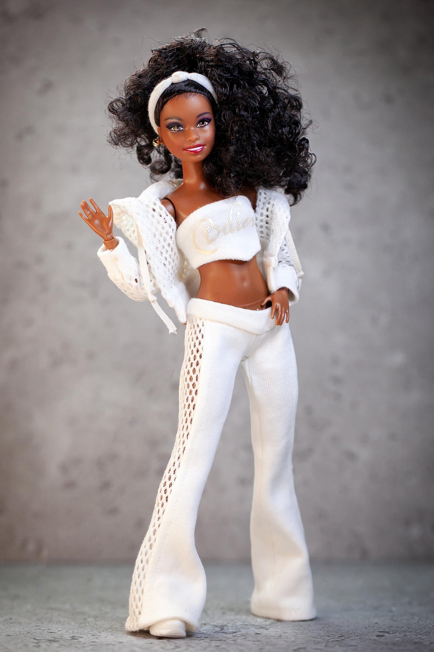 PDF Digital Pattern jogging suit, sweatshirt, trousers for BB Petite (little) dolls. Video tutorial.