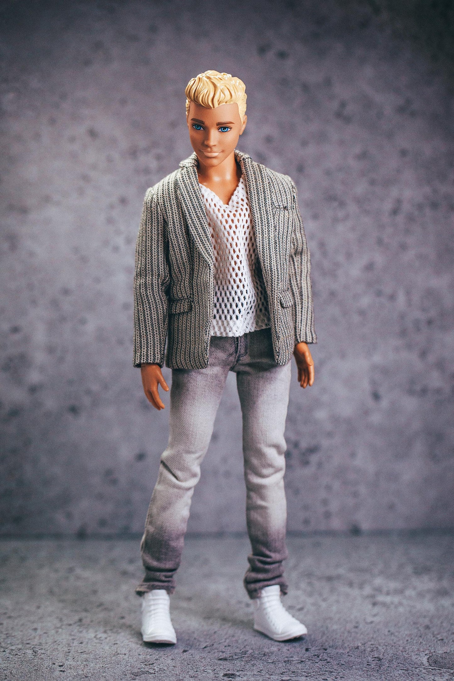 PDF Digital Pattern slim fit jacket coat for 1:6 12" male MTM fashion doll. Video tutorial.