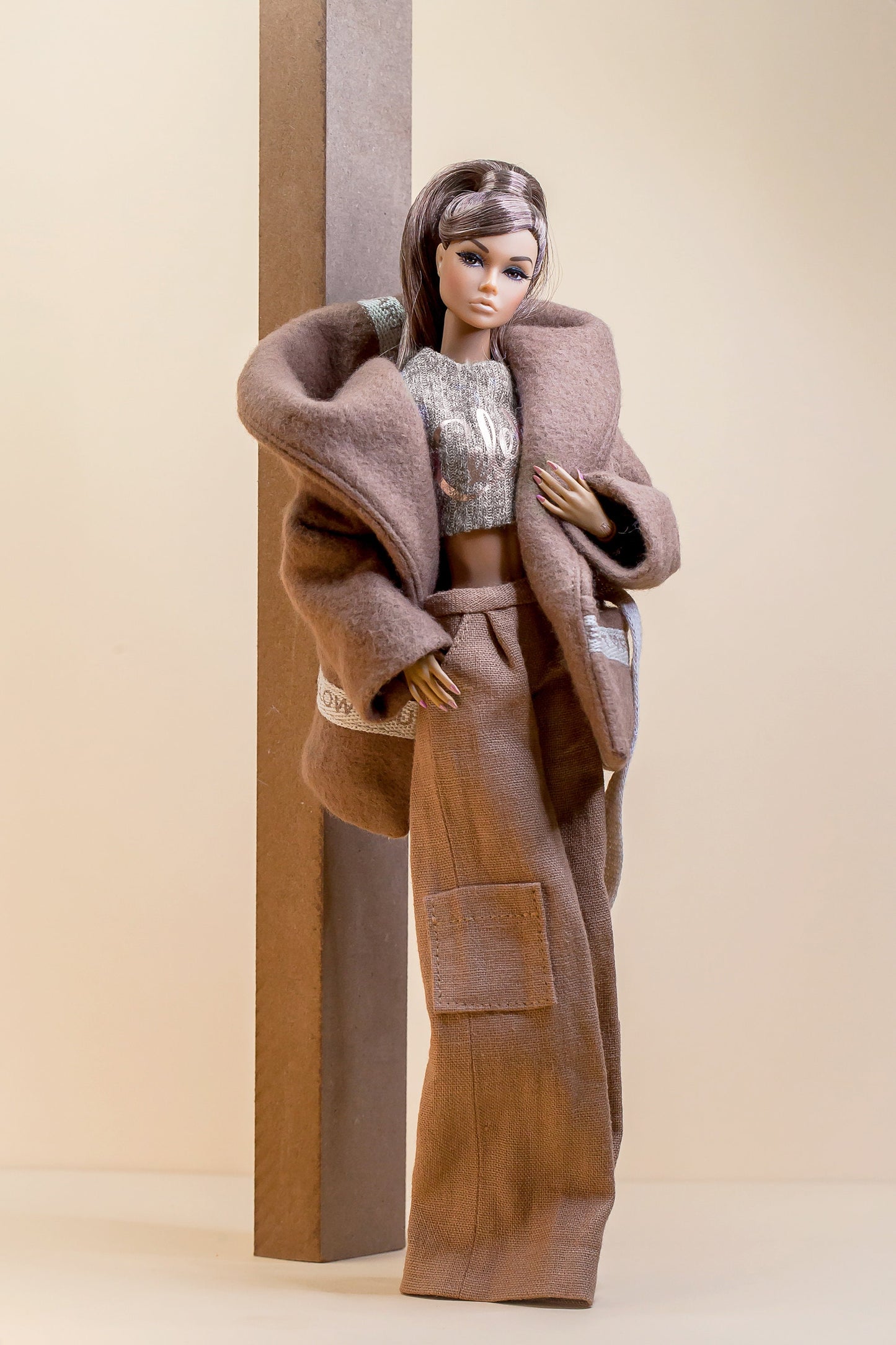 PDF Digital Pattern hood jacket for BB & Integrity toys dolls. VIDEO tutorial.