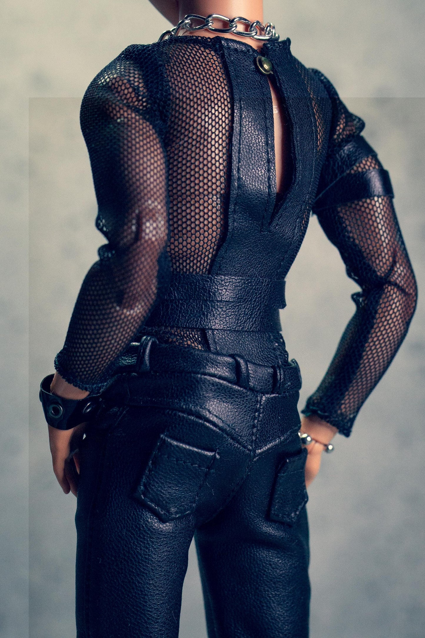 PDF Digital Pattern longsleeve shirt for 1:6 12" male MTM fashion doll. Video tutorial.