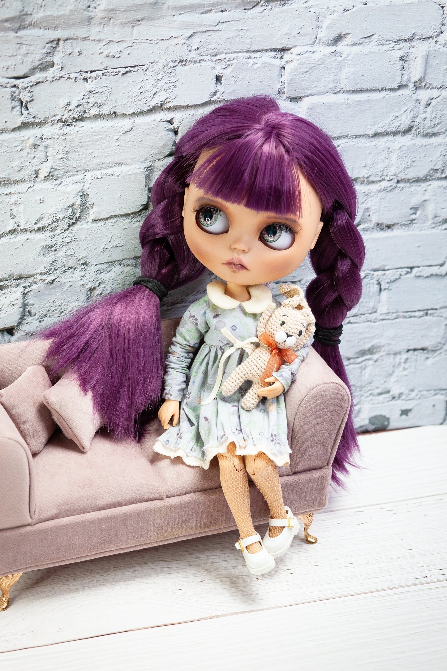 Dress for Blythe Doll. 1:6 doll outfit with collar, gray, blue, beige.