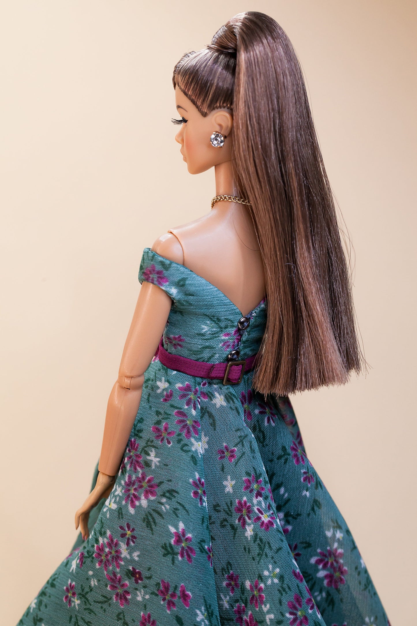 PDF Digital Pattern off shoulder dress for 1:6 BB &amp; Integrity toys dolls. VIDEO tutorial.