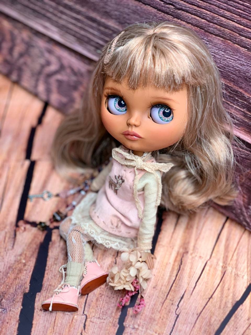 PDF Digital Pattern apron dress for Blythe 1:6 doll. YouTube VIDEO.