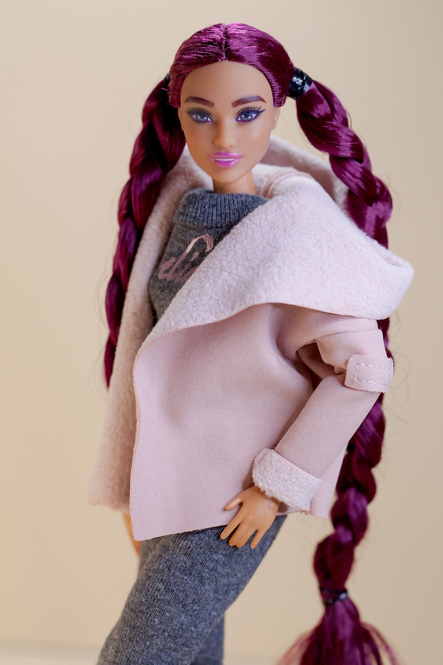 PDF Digital Pattern short parka jacket for BB &amp; Integrity toys dolls. VIDEO tutorial.