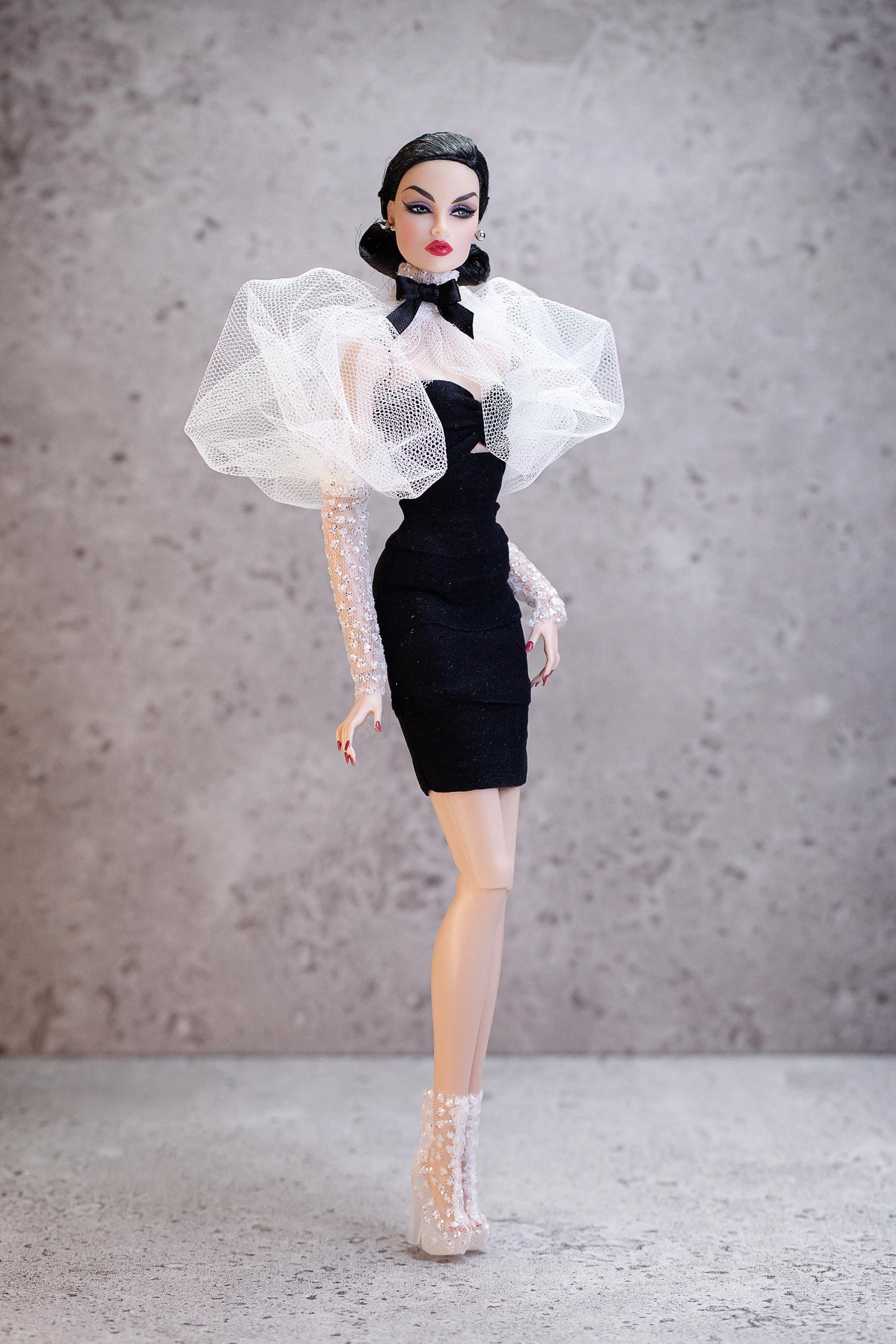 PDF Digital Pattern airy sleeves blouse for BB &amp; Integrity toys dolls. VIDEO tutorial.