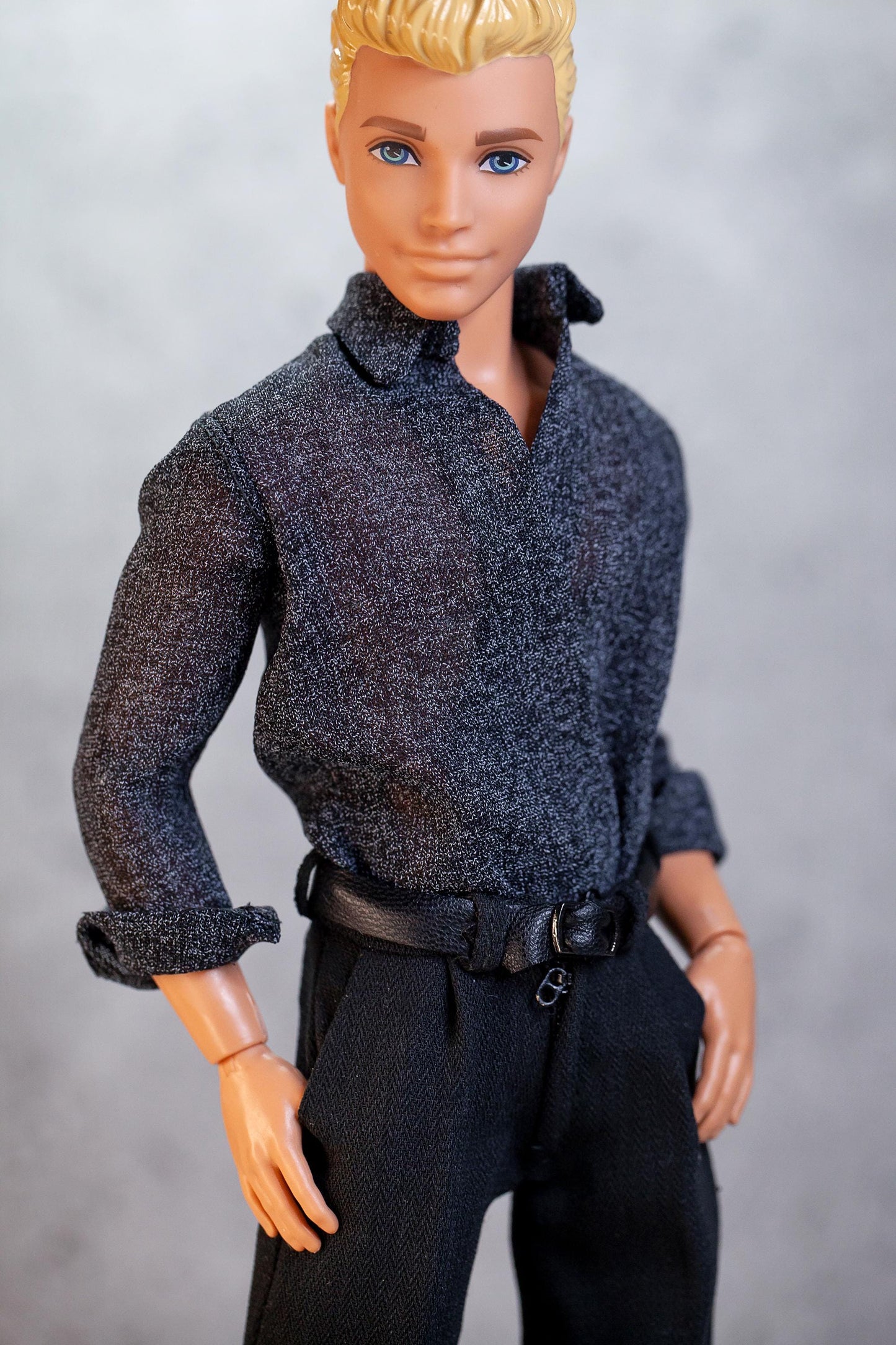 PDF Digital Pattern casual shirt for 1:6 12" male MTM fashion doll. Video tutorial.