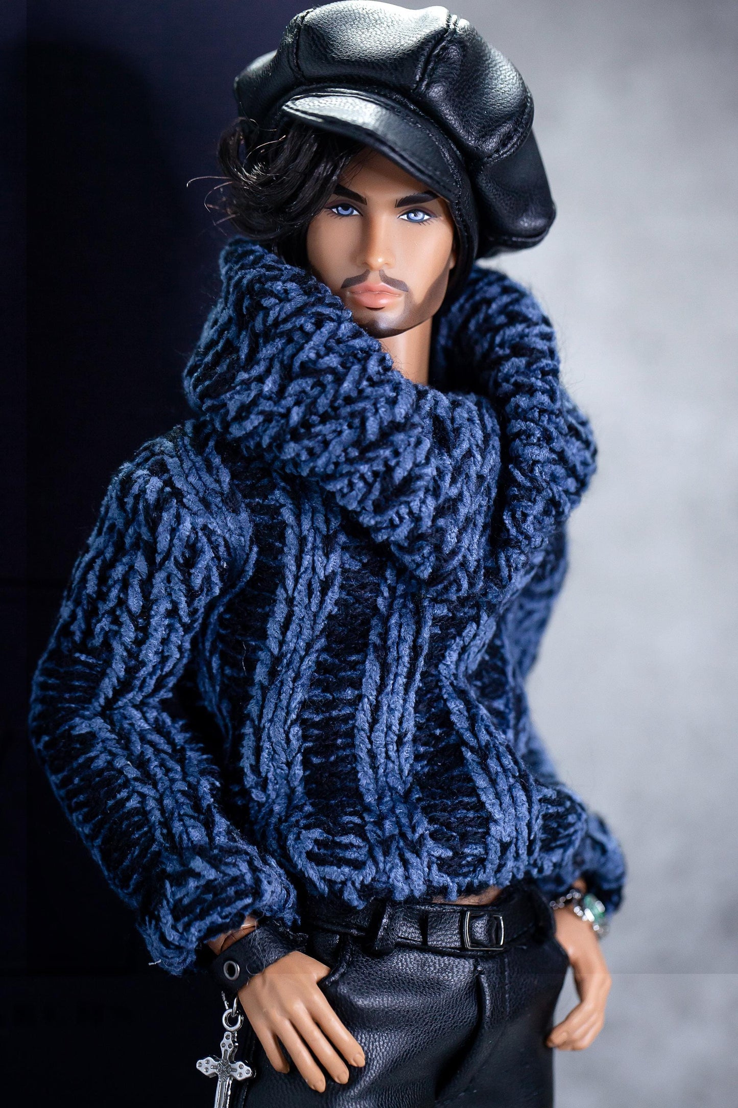 PDF Digital Pattern baker boy hat for BB &amp; Integrity toys and Fr HOMME dolls. Video tutorial.