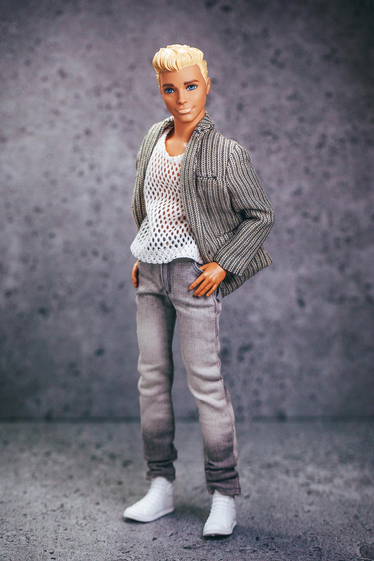 PDF Digital Pattern slim fit jacket coat for 1:6 12" male MTM fashion doll. Video tutorial.