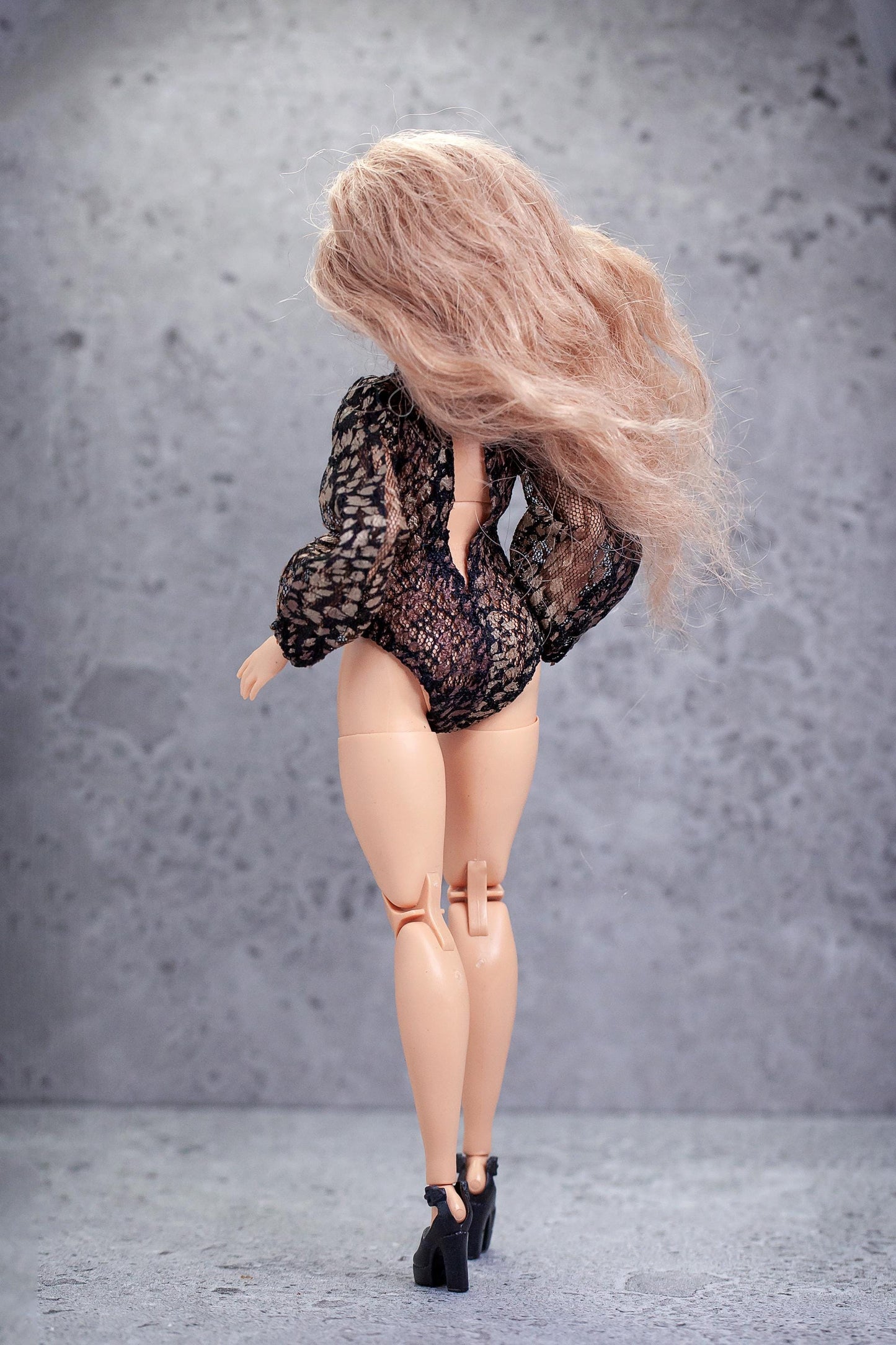 PDF Digital Pattern balloon sleeve body for BB Curve 12 inch fashion doll. Youtube VIDEO tutorial.
