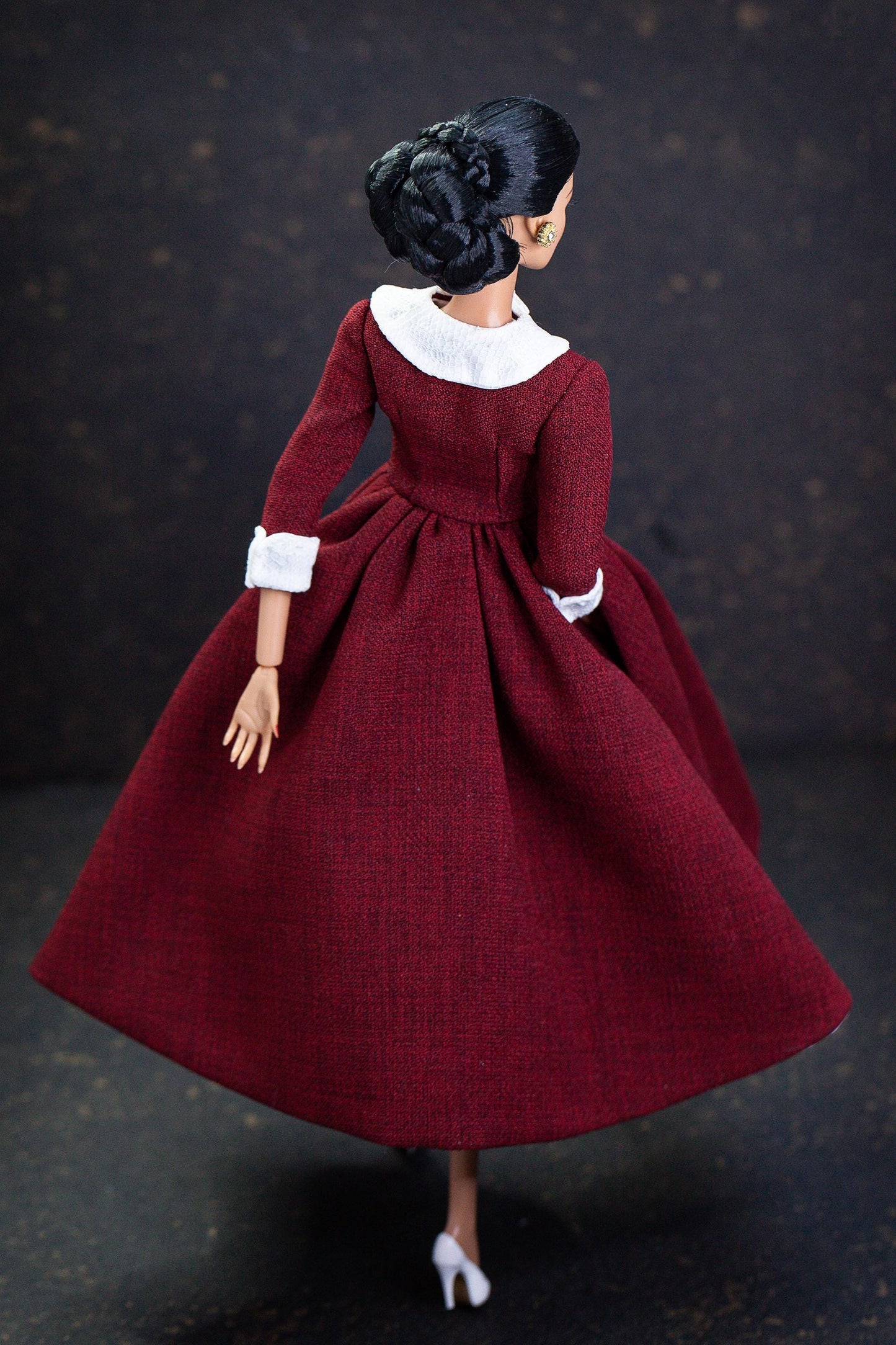 Christmas dress with hat for Integrity Toys Poppy Parker Fashion Royalty Nu Face Tulabelle dolls.