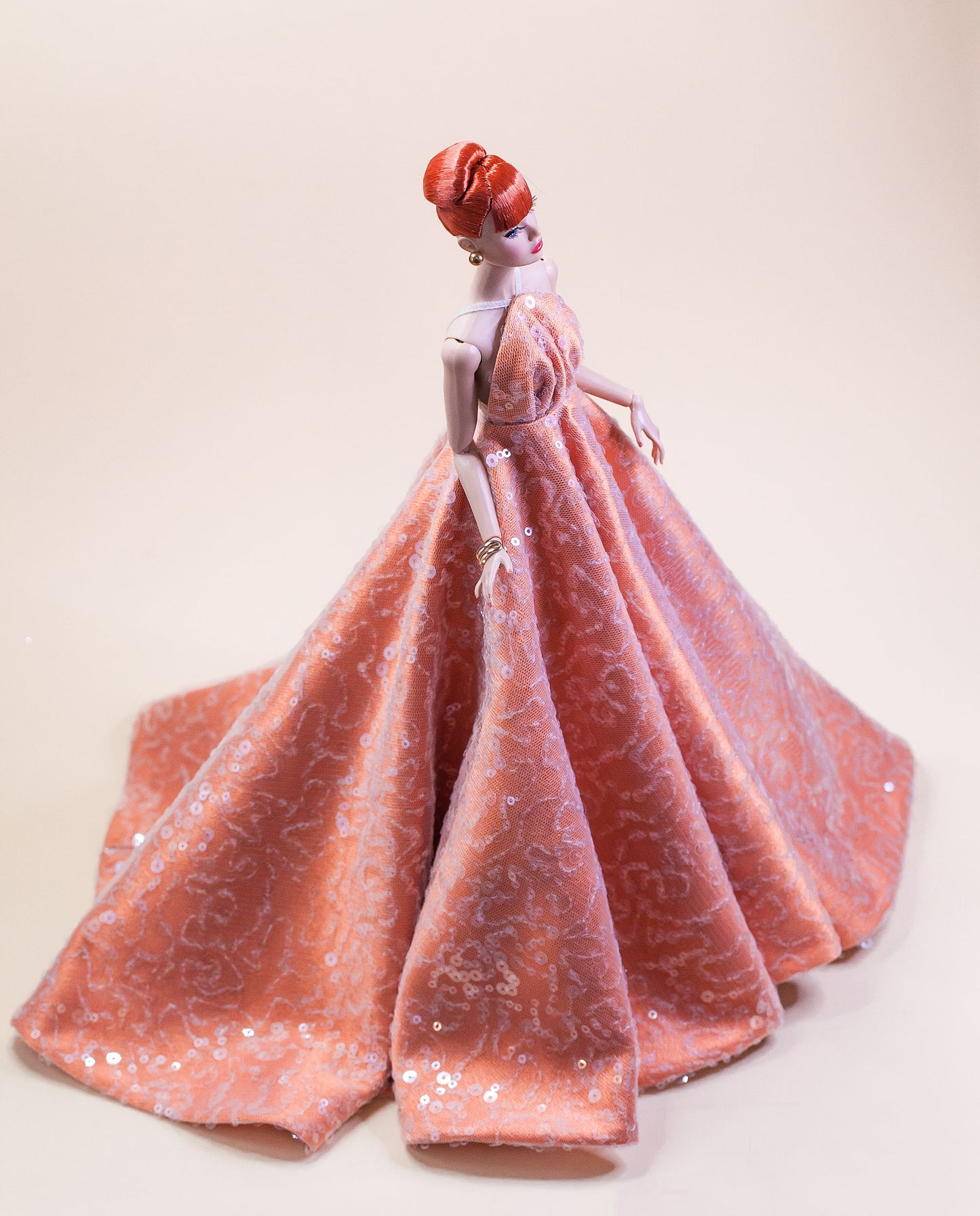 Peach glitter dress for Integrity toys Fashion Royalty Nu Face Poppy Parker dolls.