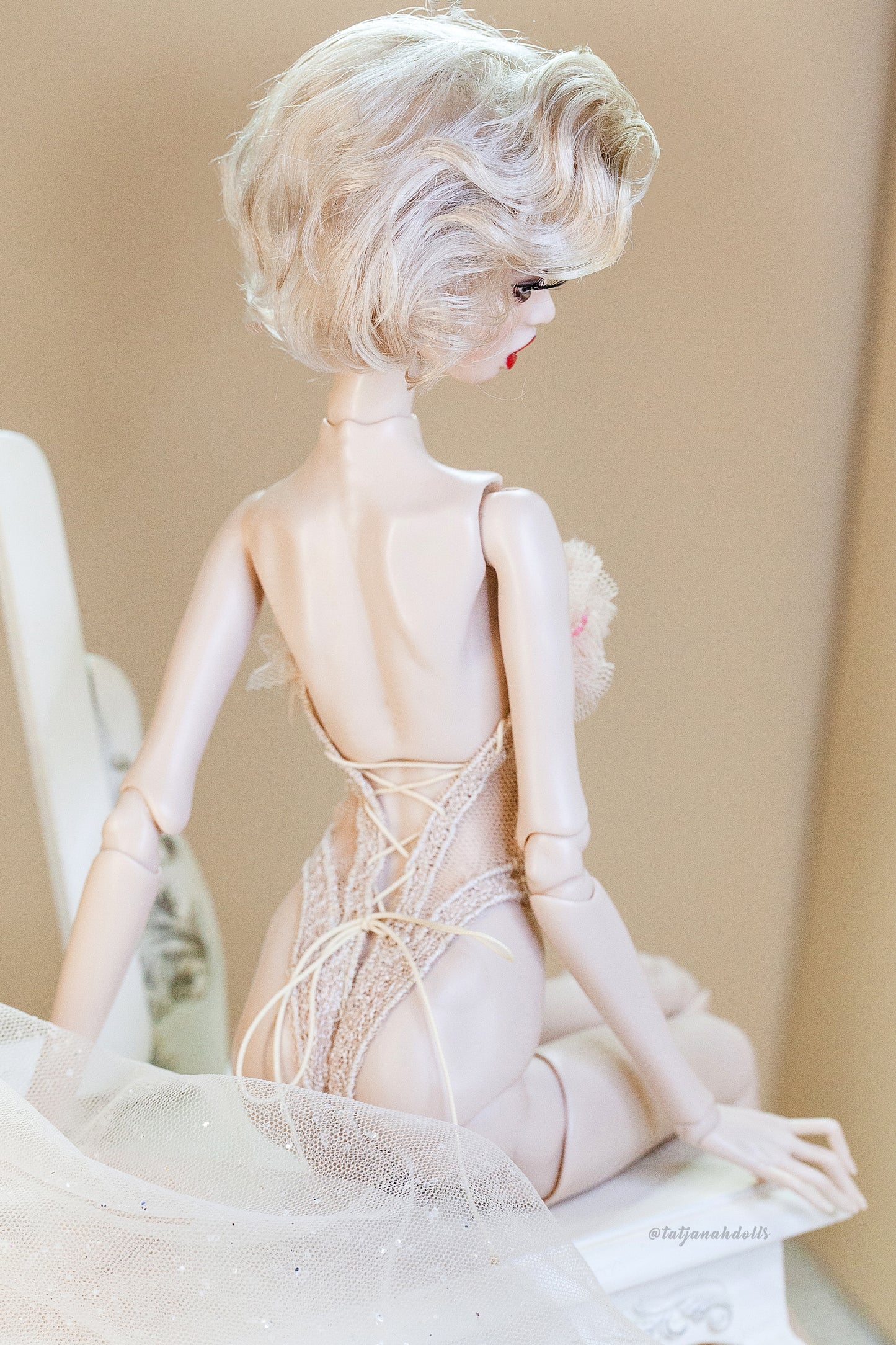 Edle Dessous für Popovy Sisters & Recast Puppen. Body Lingerie Corsage mit Strumpfband und Morgenmantel