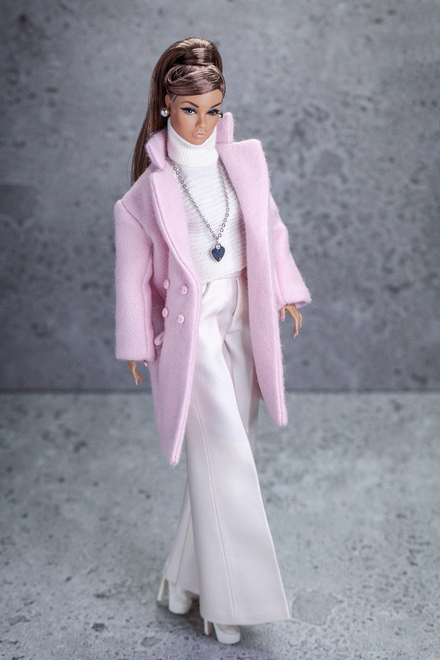 PDF Digital Pattern trench coat for BB &amp; Integrity toys 1:6 dolls. VIDEO tutorial instructions.
