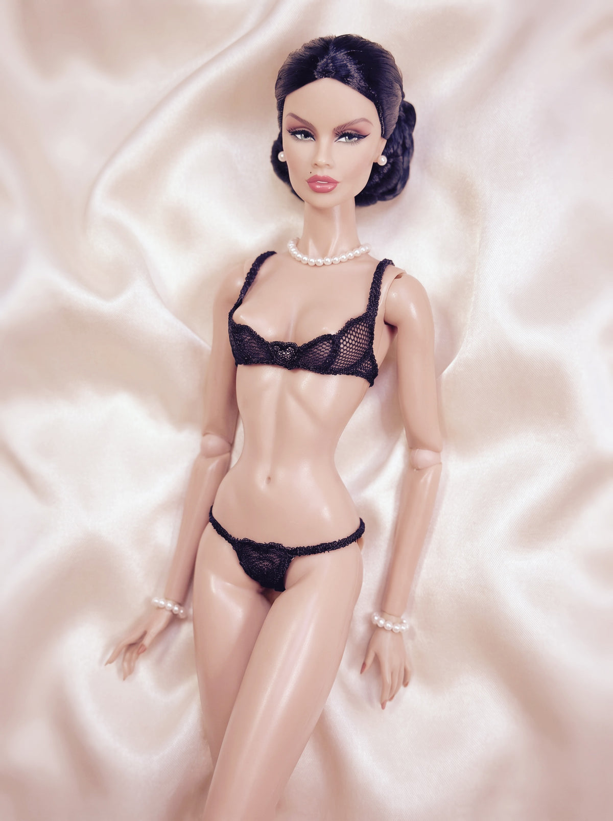 Digital Embroidery – Heart Dessous Lingerie set for Fashion Royalty, Nu Face, Xian, BB MTM Dolls + Tutorial