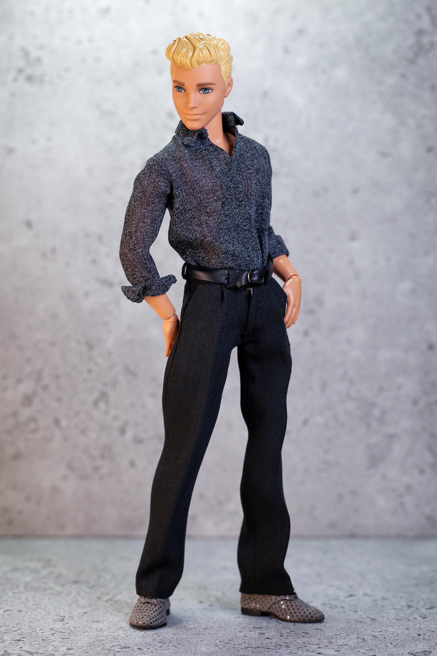 PDF Digital Pattern casual shirt for 1:6 12" male MTM fashion doll. Video tutorial.