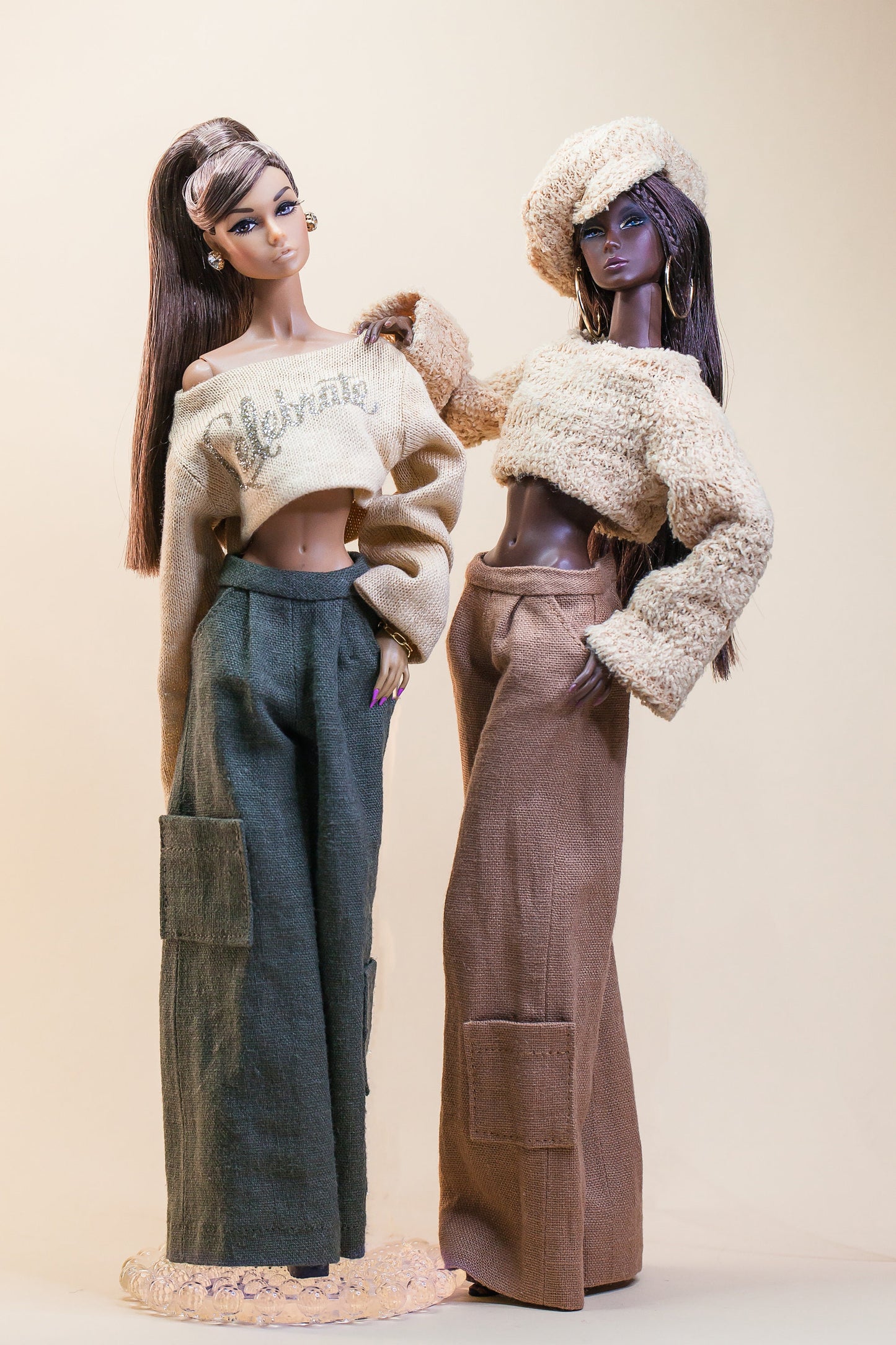 PDF Digital Pattern wide leg trousers for Fashion Royalty Nu Face Integrity toys and BB dolls. VIDEO tutorial.