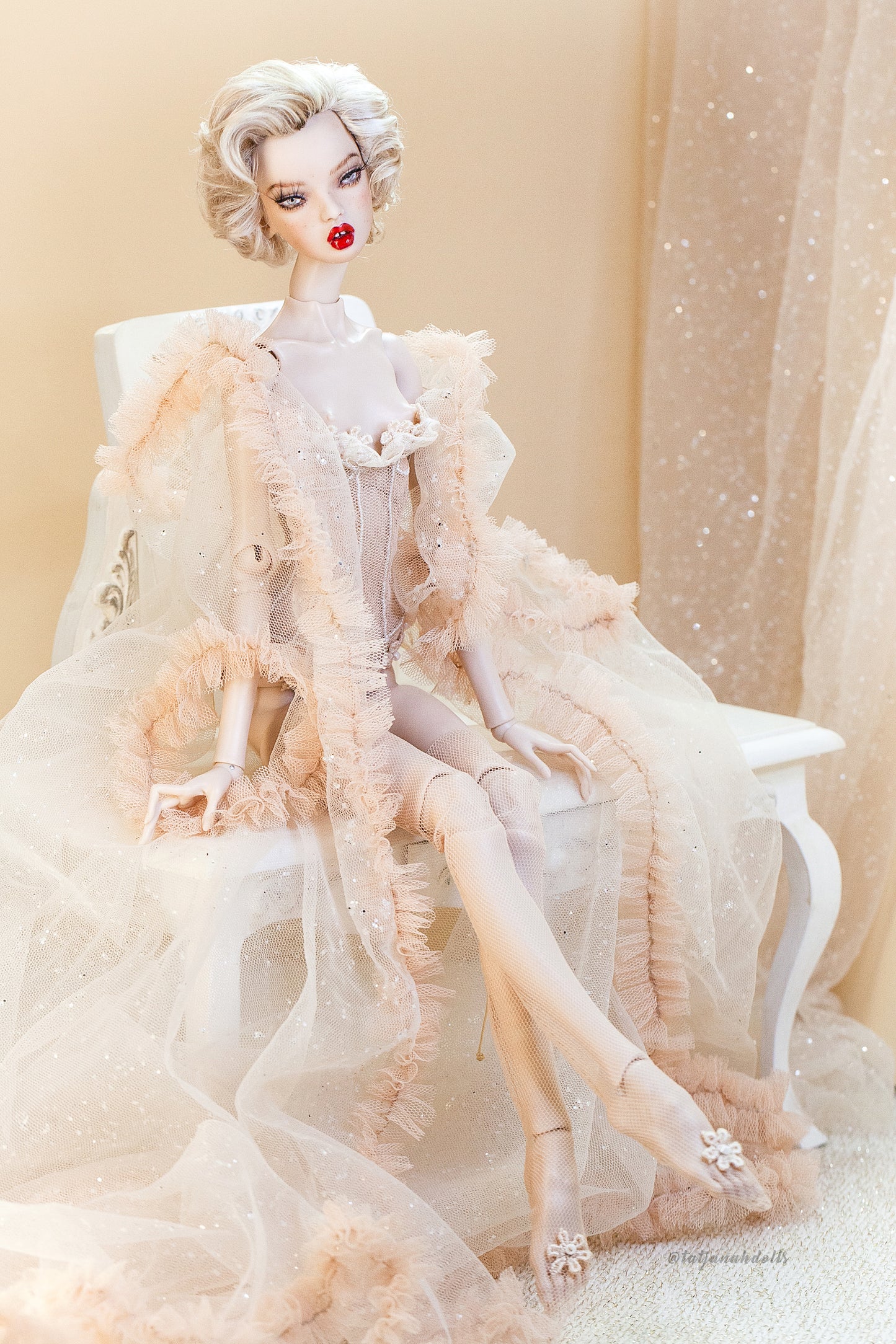 Edle Dessous für Popovy Sisters & Recast Puppen. Body Lingerie Corsage mit Strümpfen und Morgenmantel