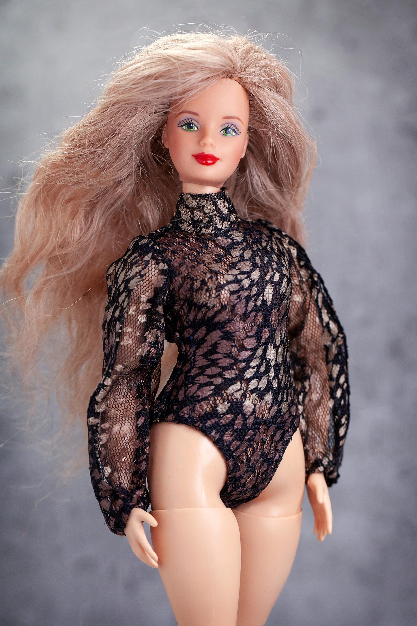 PDF Digital Pattern balloon sleeve body for BB Curve 12 inch fashion doll. Youtube VIDEO tutorial.