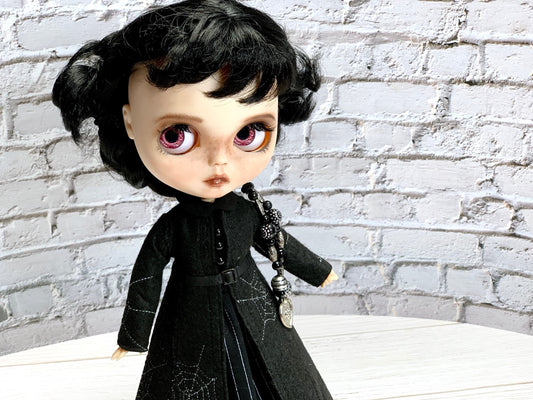 Blythe doll coat, black gothic. Doll coat with spider embroidery. Doll clothes.