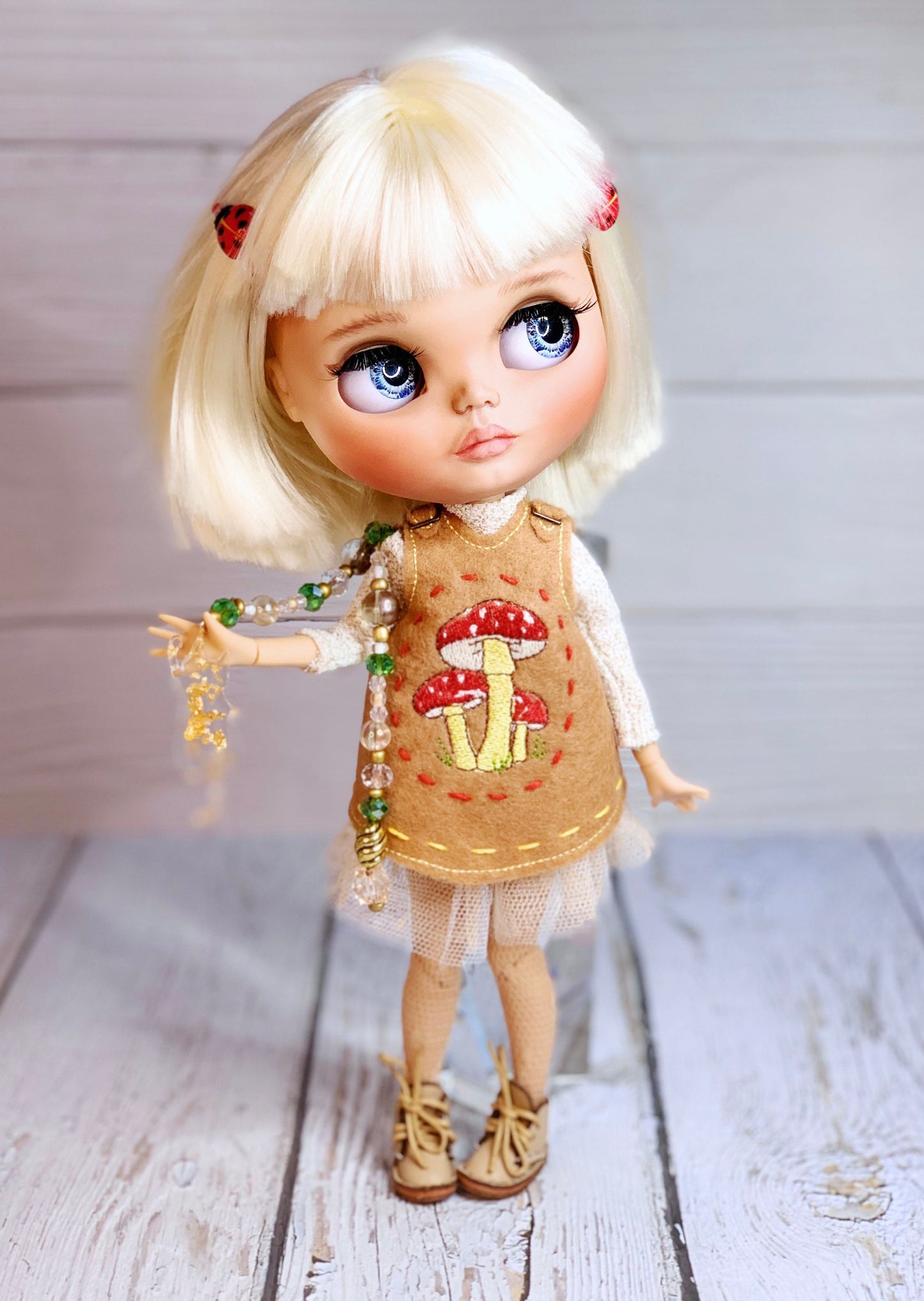 Blythe doll dress. Doll dress with embroidery. Vintage-style petticoat. Beige outfit with mushroom embroidery.