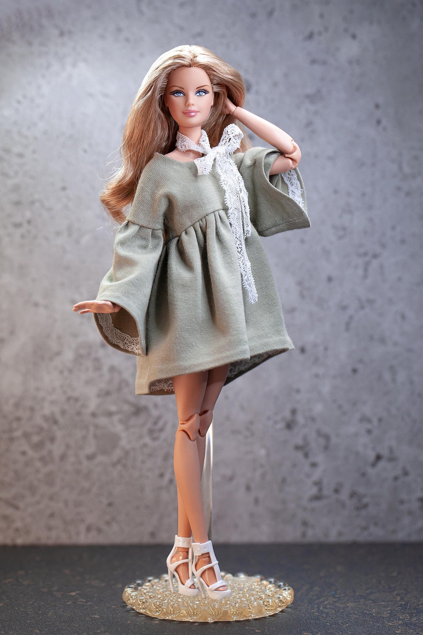 PDF Digital Pattern babydoll dress for BB, Curv. &amp; Integrity toys dolls. VIDEO tutorial.