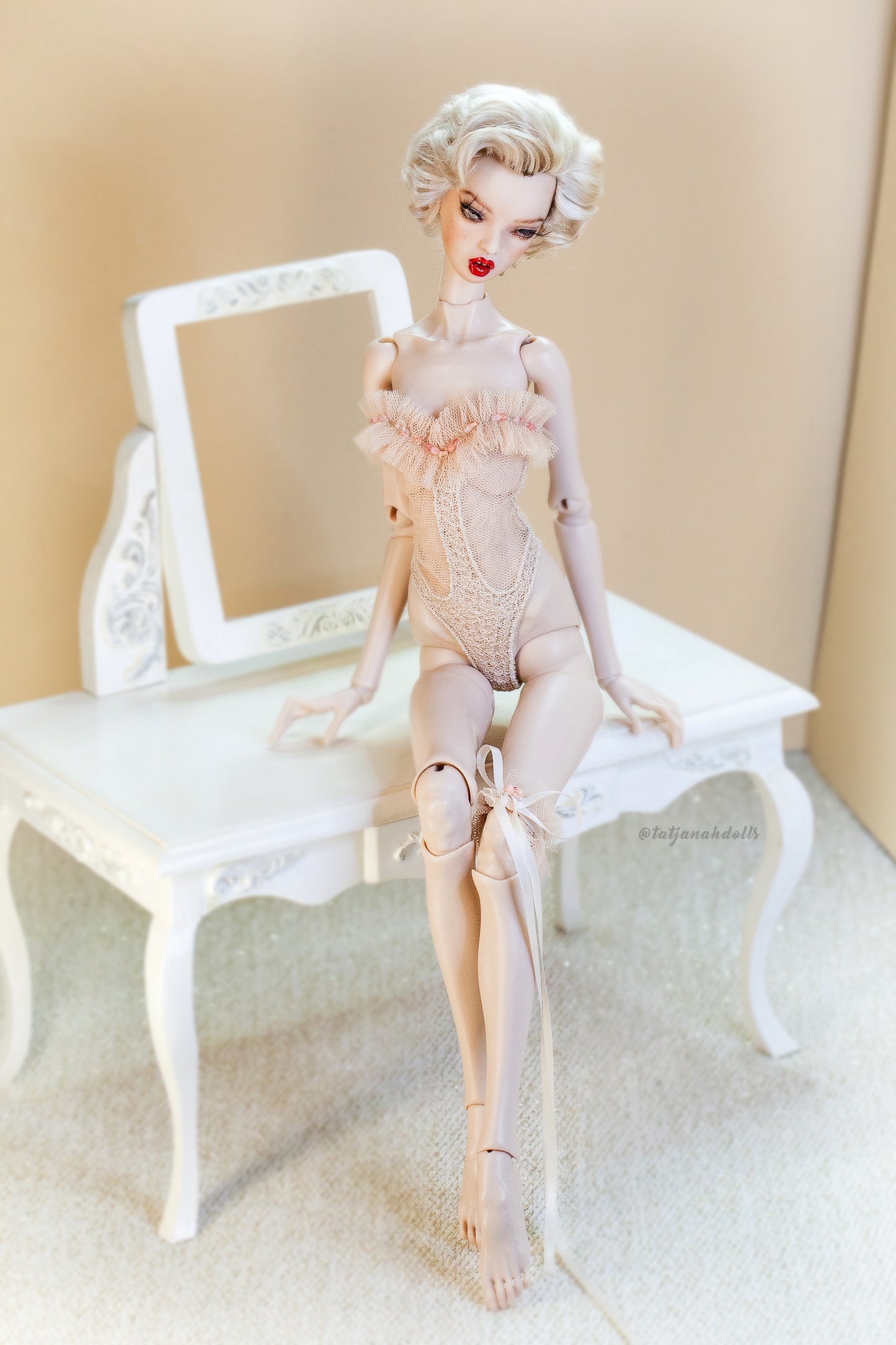 Edle Dessous für Popovy Sisters & Recast Puppen. Body Lingerie Corsage mit Strumpfband und Morgenmantel