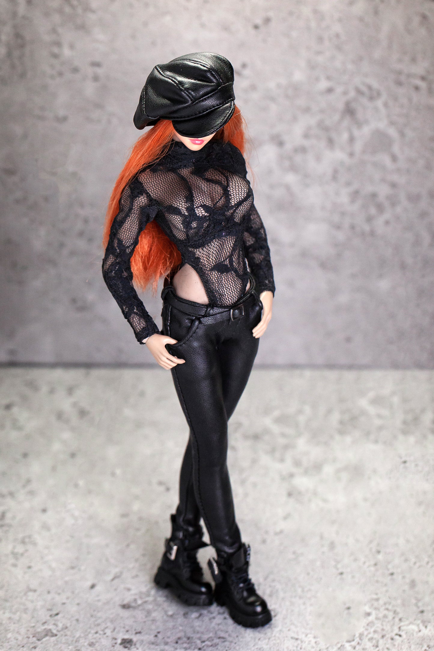 PDF Digital Pattern leather pants for Phicen/TBL S18A S19B S20A S21B - Action Figur. YouTube VIDEO tutorial.