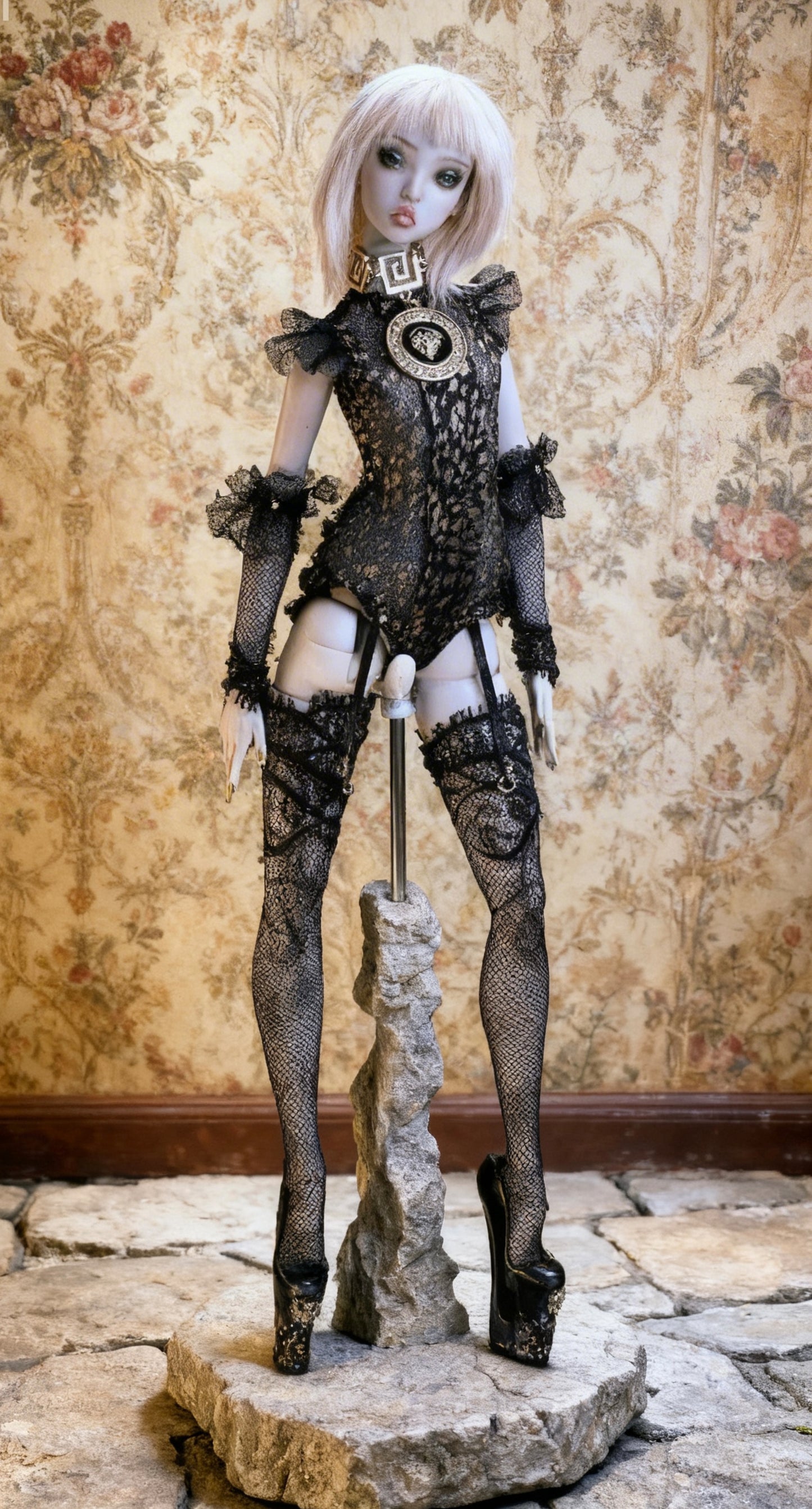 Einzelstück! Edles Gotik Outfit  schwarz- gold für Popovy Sisters VENUS BJD 1/4 Puppen.