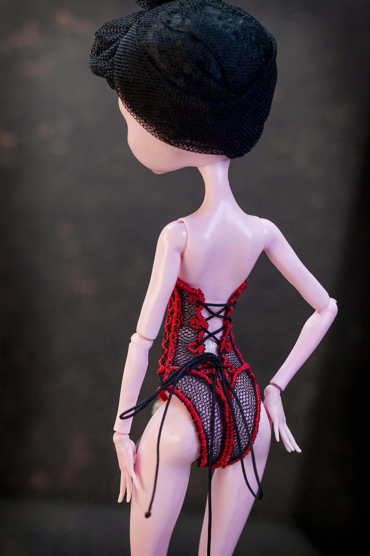 Edler Body für Monster DOLL G1 basic + adult Puppen. Gestickte Corsage. Body Lingerie Corset