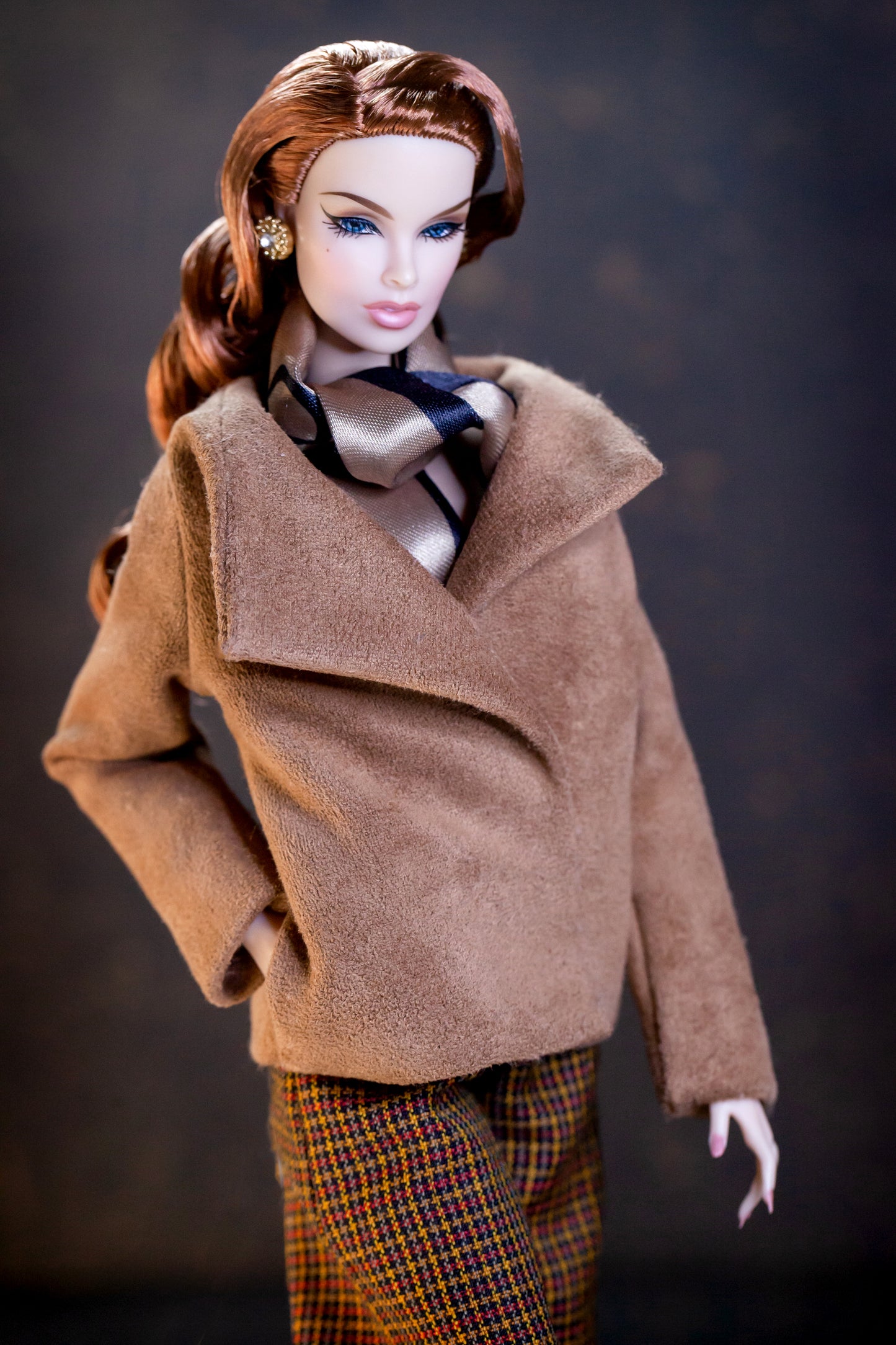 PDF Digital Pattern short coat for BB & Integrity toys 1:6 dolls. VIDEO tutorial instructions.