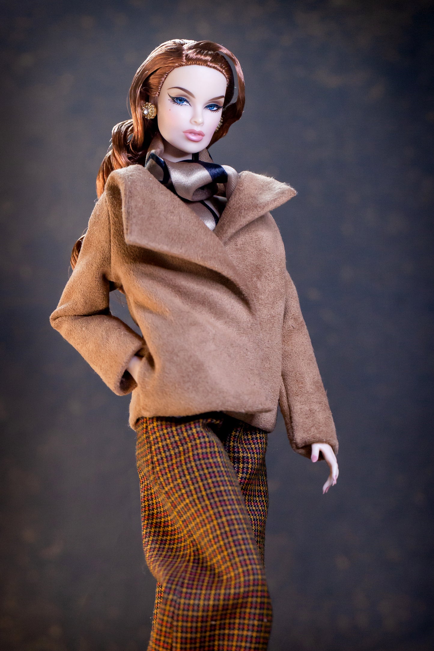 PDF Digital Pattern short coat for BB & Integrity toys 1:6 dolls. VIDEO tutorial instructions.