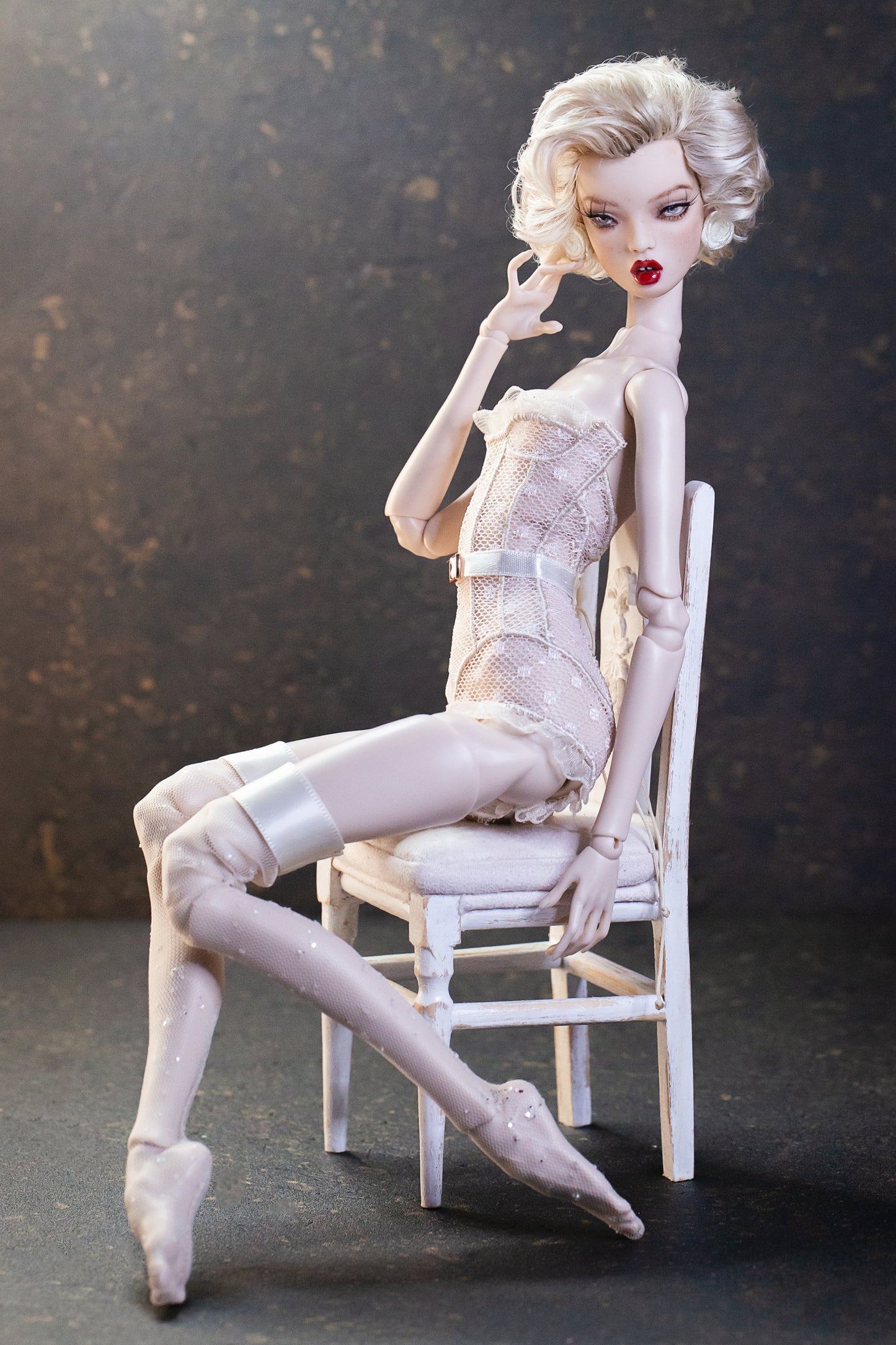 PDF Digital Pattern Stockings socks for Popovy sisters,  1/4  BJD  and recast fashion dolls, Integrity toys  + Video Tutorial