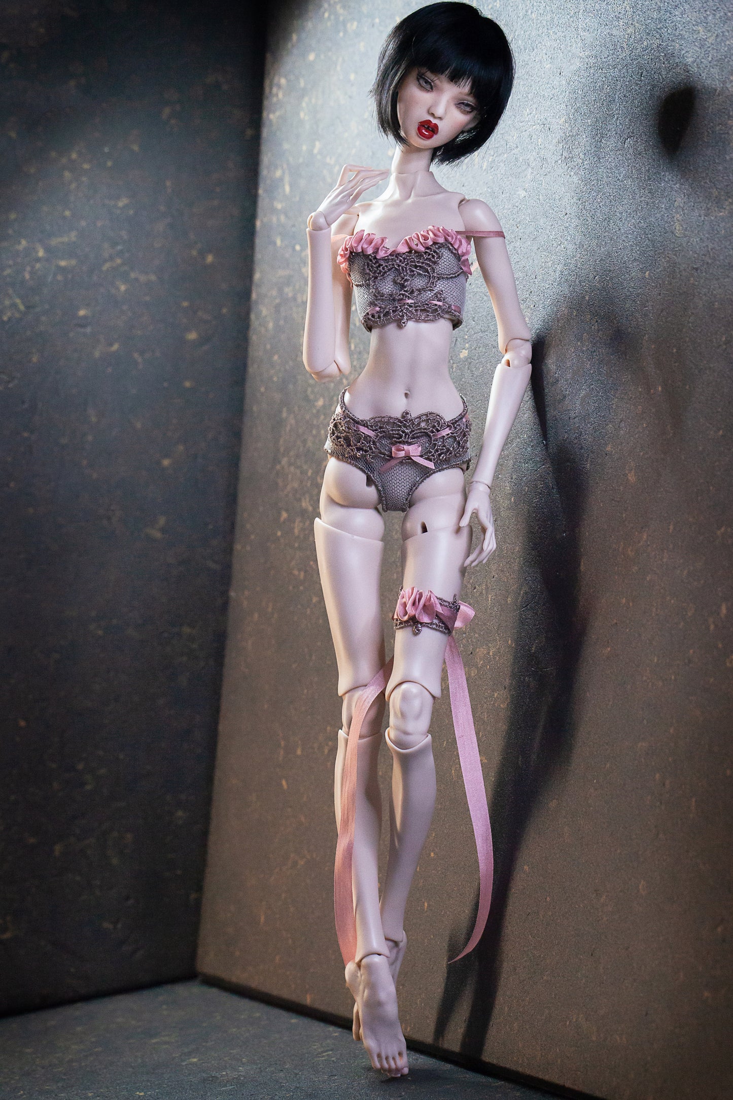 Edle Dessous für Popovy Sisters & Recast Puppen. Pantie + Bra mit Strumpfband und evtl. Morgenmantel