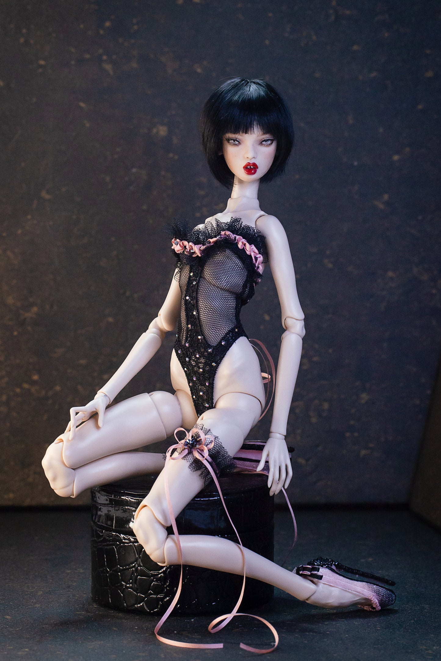 Edle Dessous für Popovy Sisters & Recast Puppen. Body Lingerie Corsage mit Strumpfband und Morgenmantel