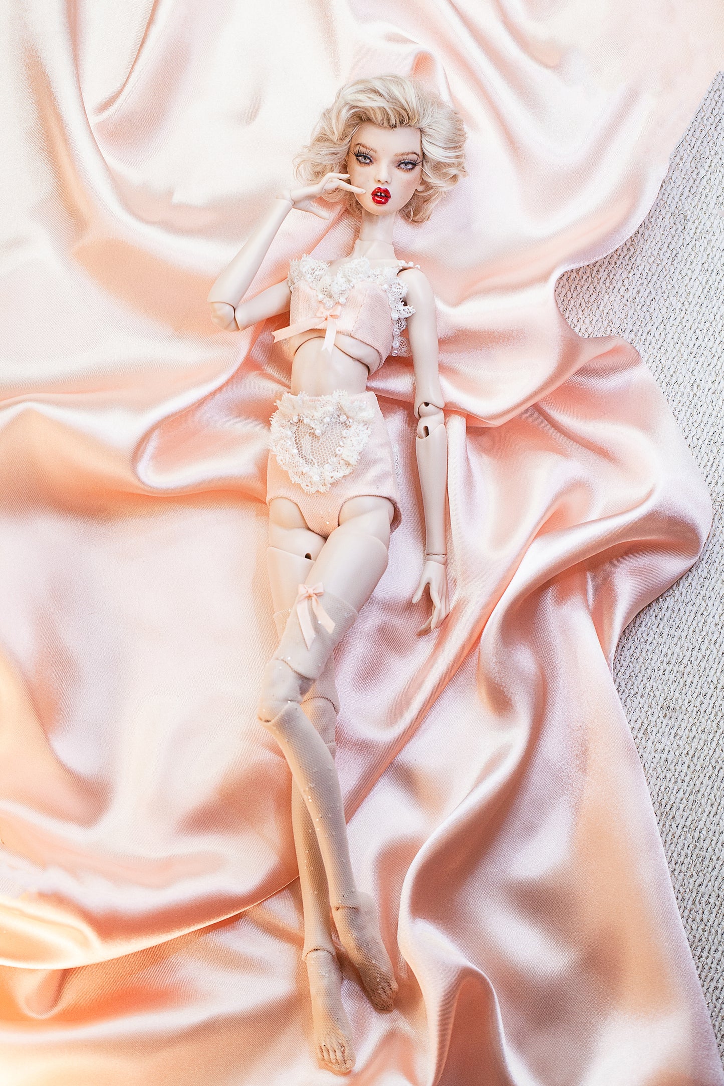 Edle Dessous für Popovy Sisters & Recast Puppen. Pantie + Bra + Strümpfe/  Lingerie