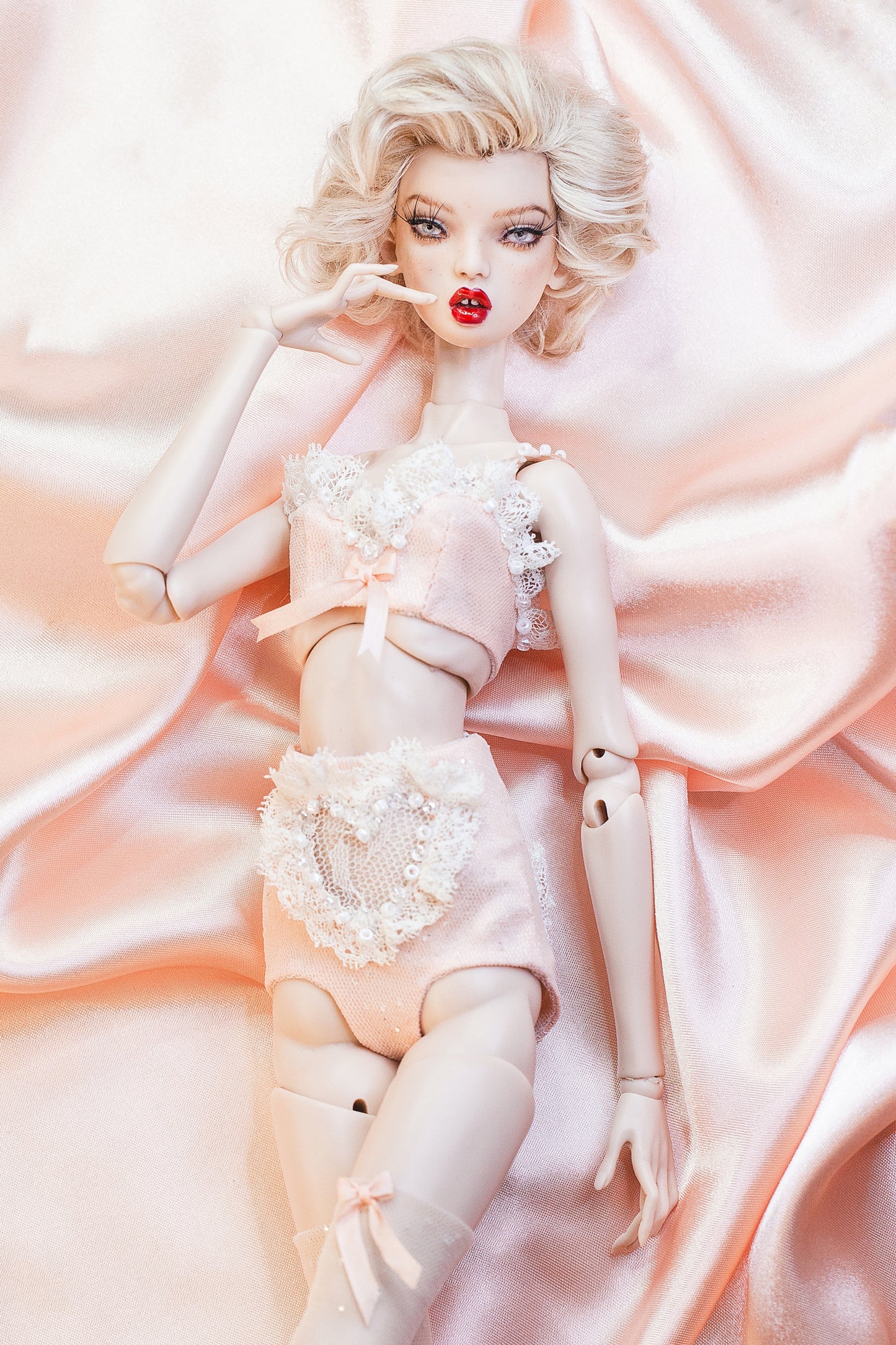 Edle Dessous für Popovy Sisters & Recast Puppen. Pantie + Bra + Strümpfe/  Lingerie