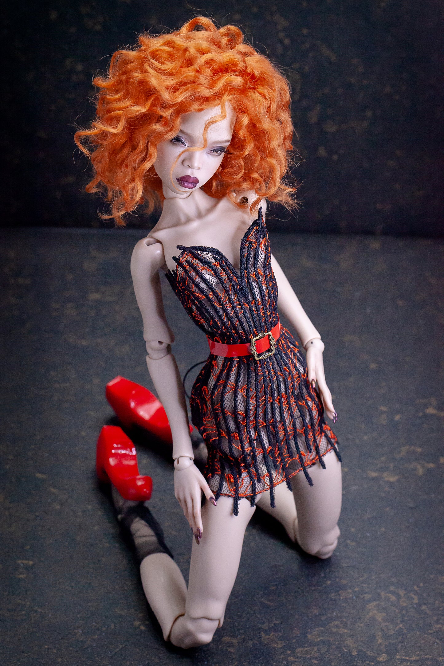 Digital Embroidery  – Embroidered Etui dress with butterfly / flowers for Popovy sisters dolls  Body Type II + IV   1/4 Dolls +Tutorial