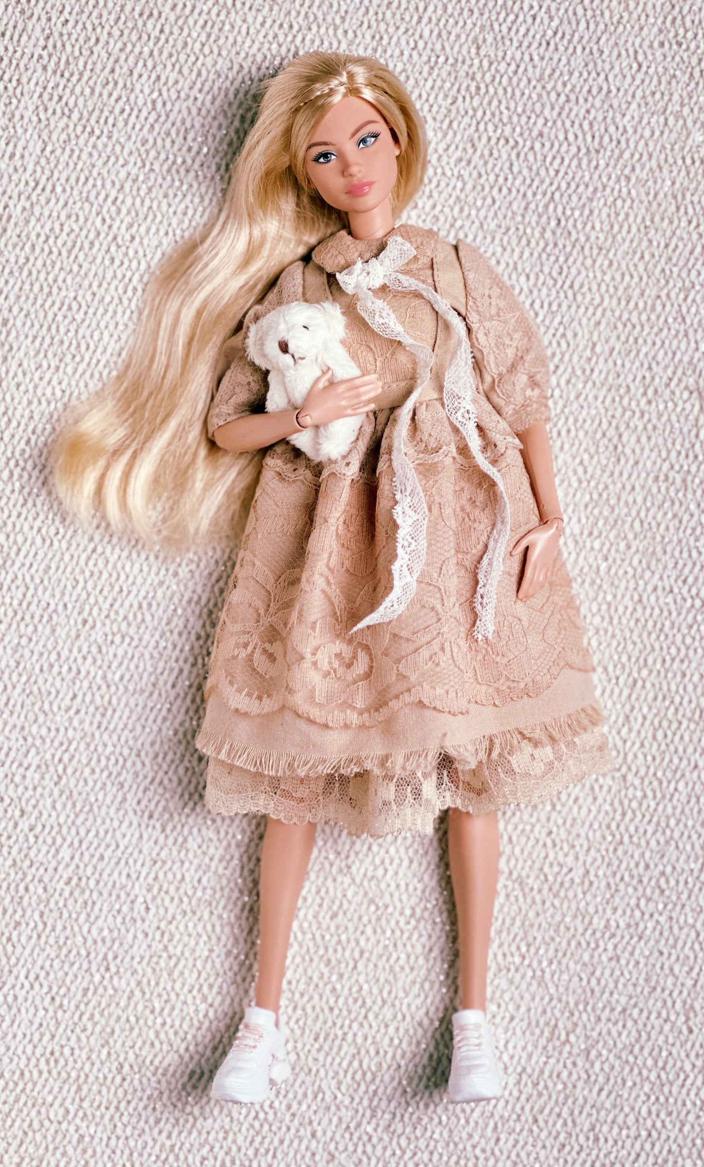 PDF Digital Pattern vintage dress for BB MTM, Curvy and Blythe dolls. + Sewing Tutorial